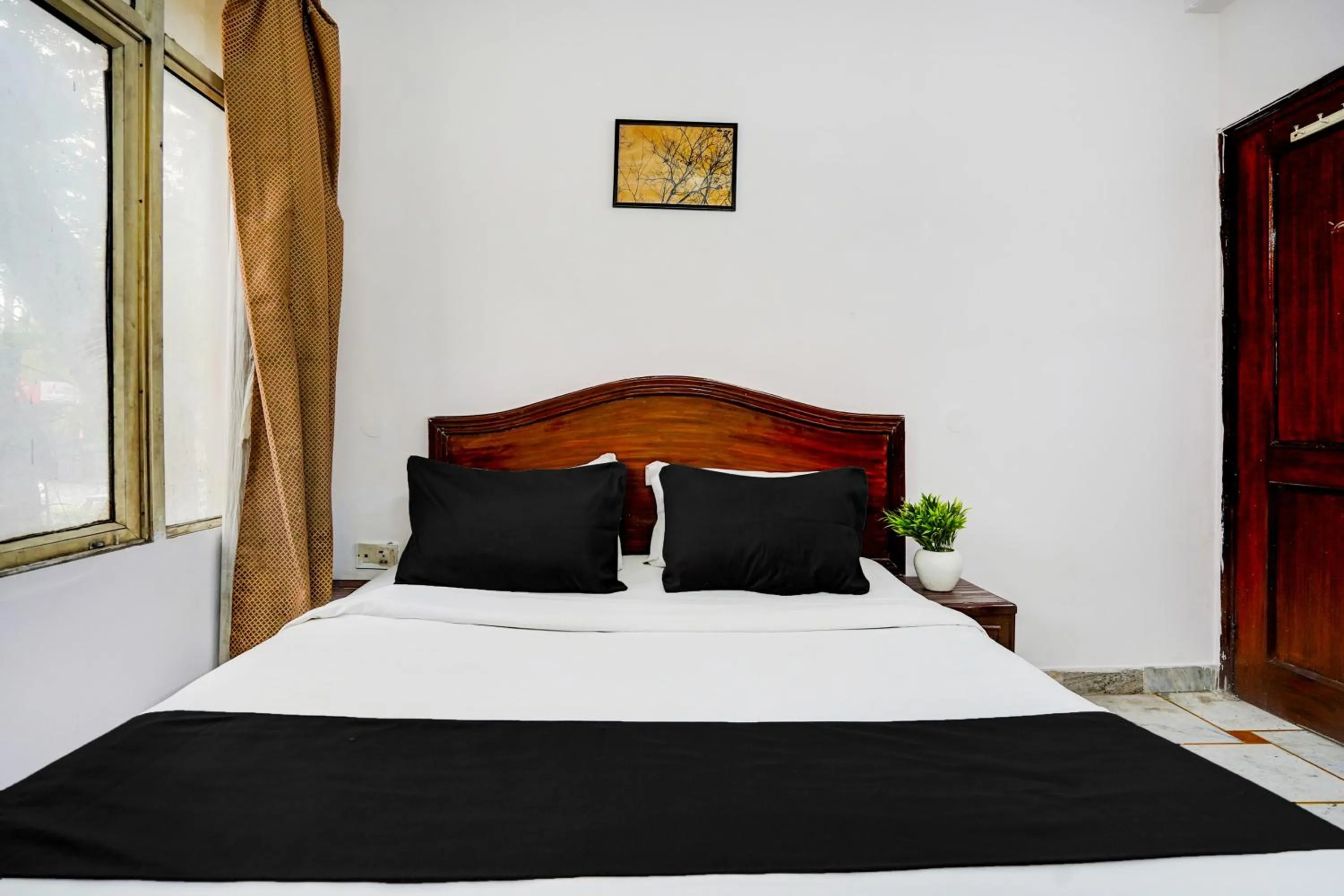 Super Hotel O Iconic Residency