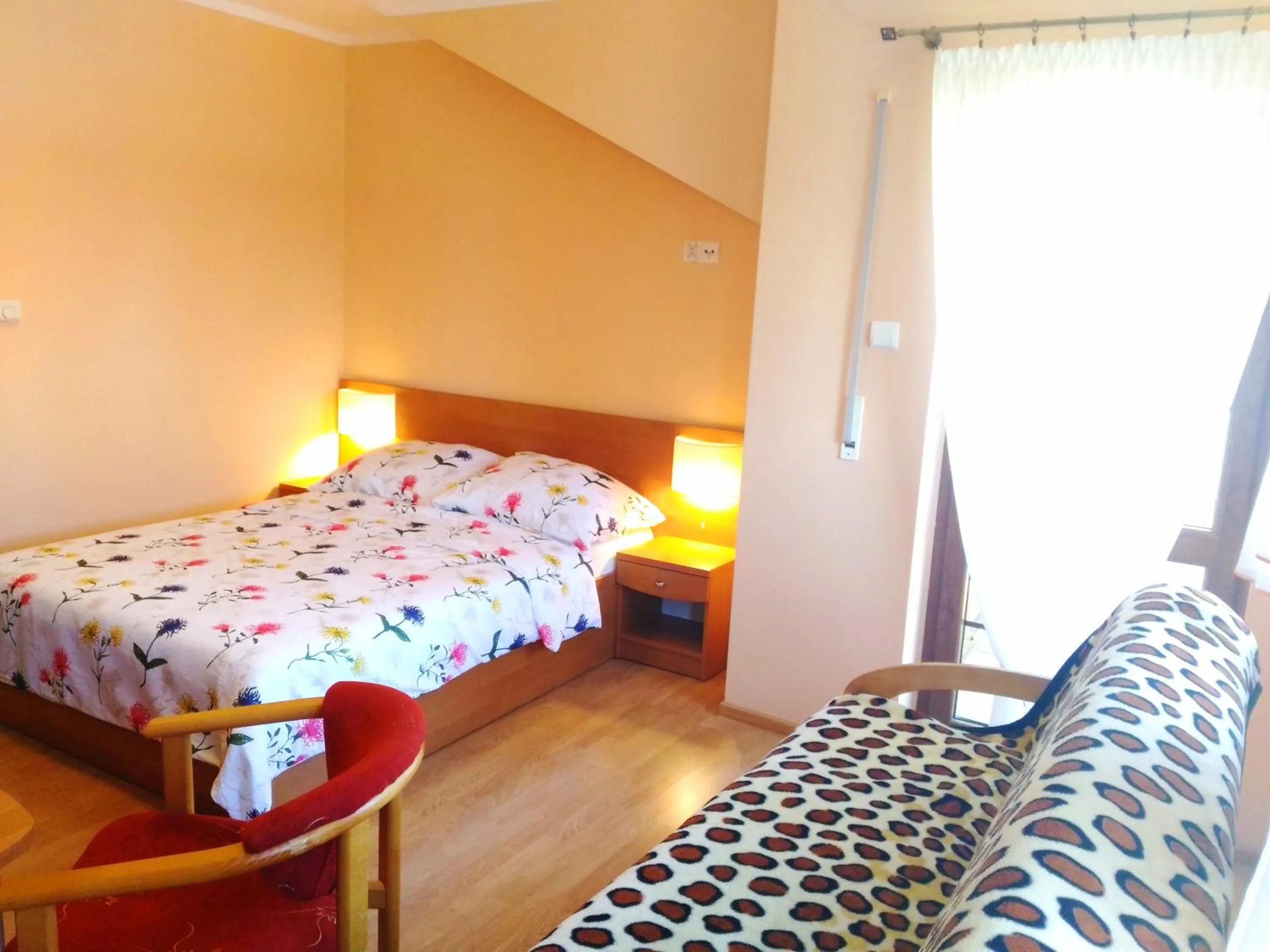 Photo of the whole room, Bed in Posejdon