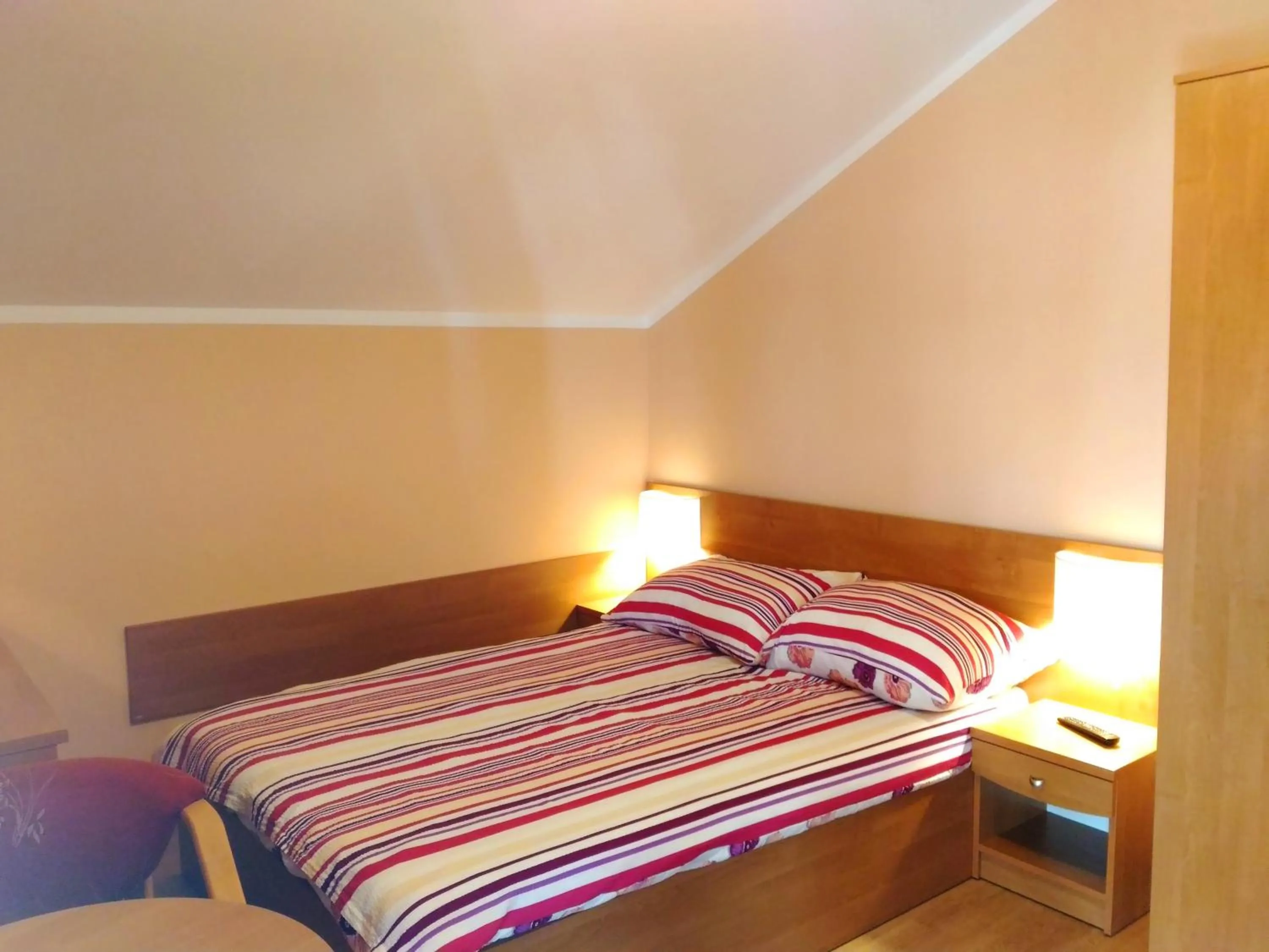 Photo of the whole room, Bed in Posejdon