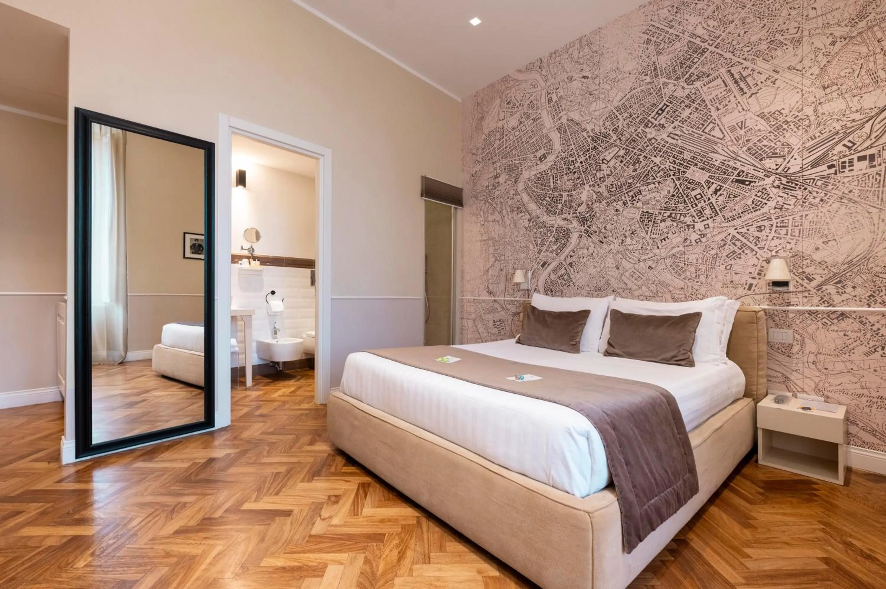 Bed in Vanity Navona