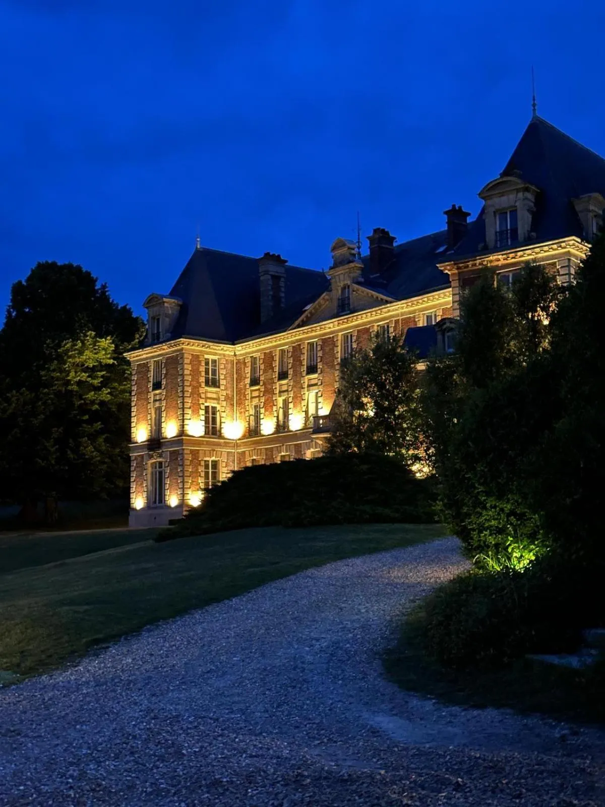Property building in Château De La Bûcherie