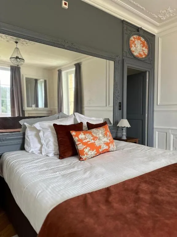 Bed in Château De La Bûcherie