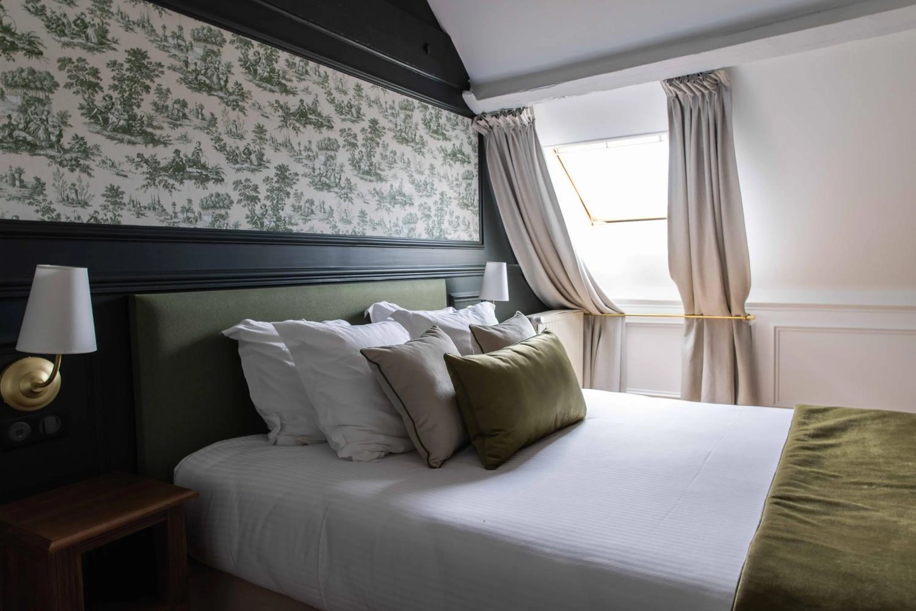 Bed in Château De La Bûcherie