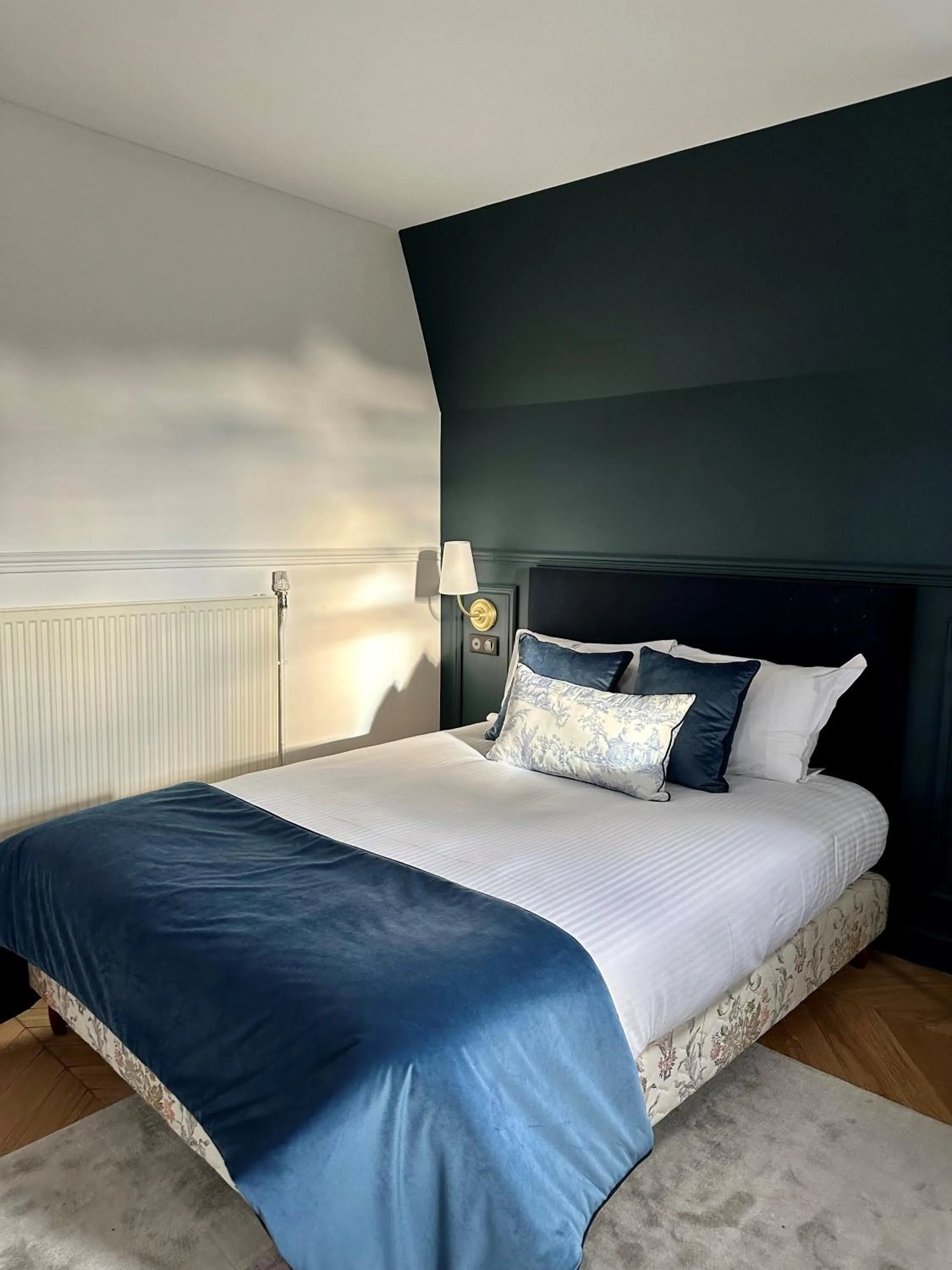 Bedroom, Bed in Château De La Bûcherie
