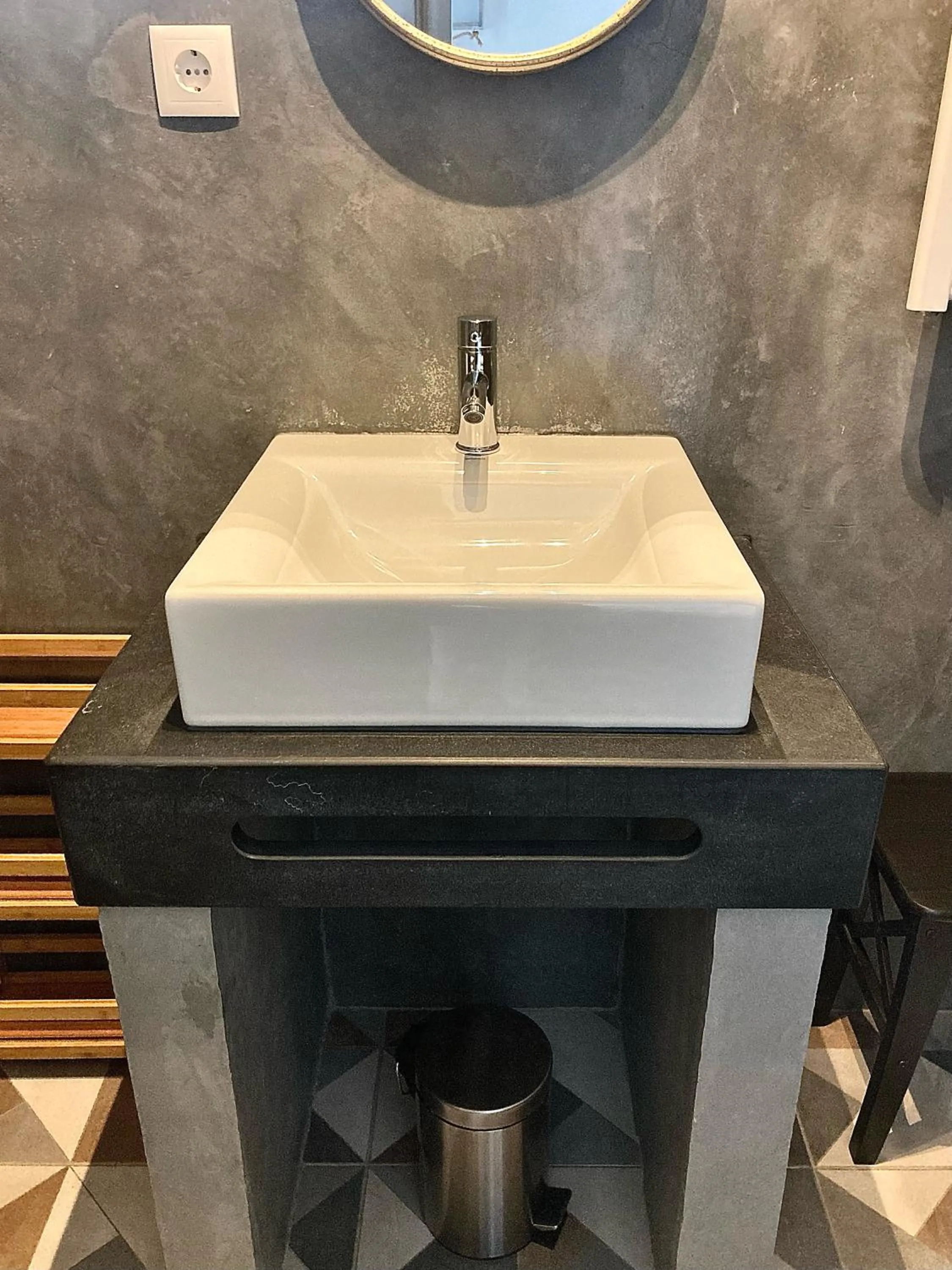 Bathroom in The Globetrotter's Inn