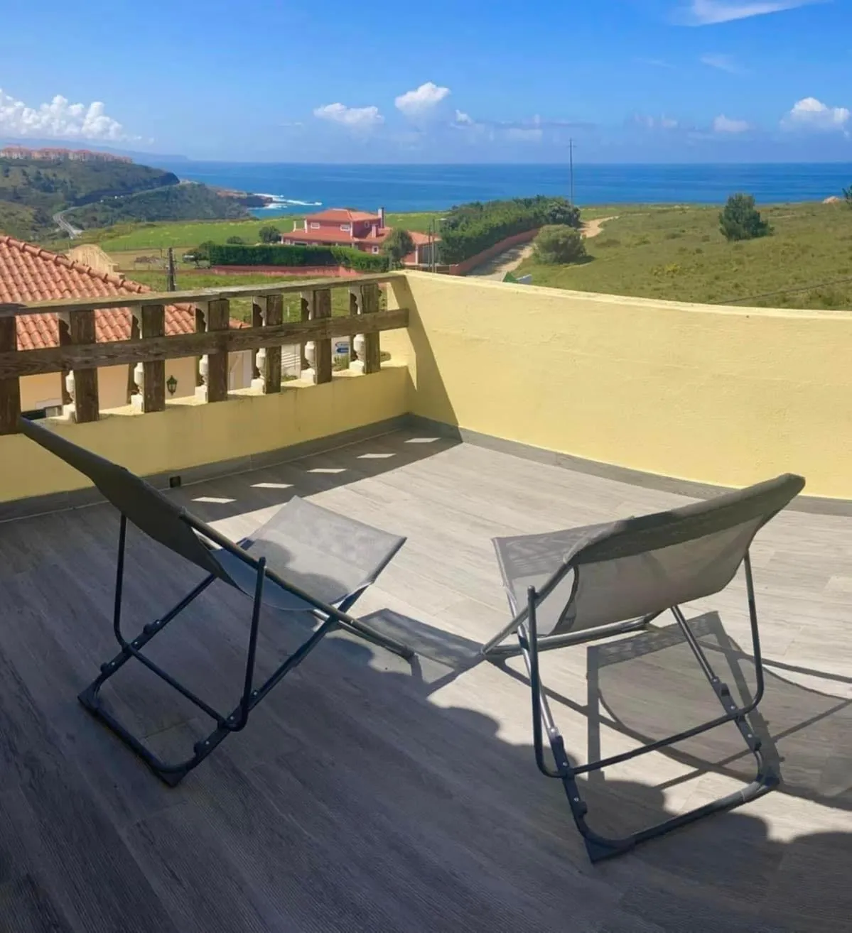 Sea view in The Globetrotter's Inn