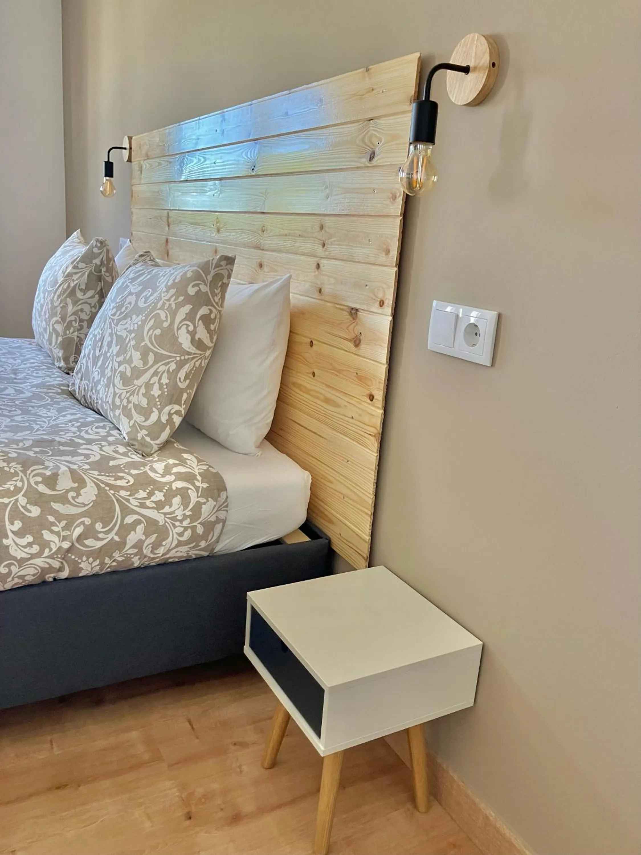 Bedroom, Bed in The Globetrotter's Inn