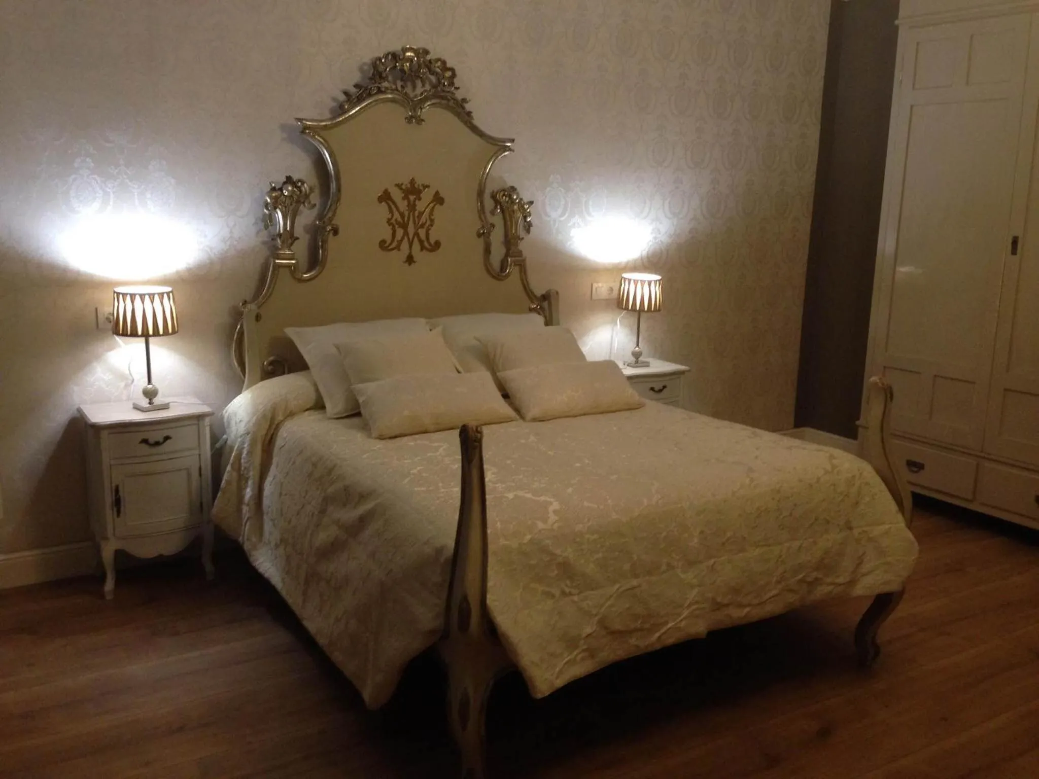 Bed in Hotel Can Ribalta