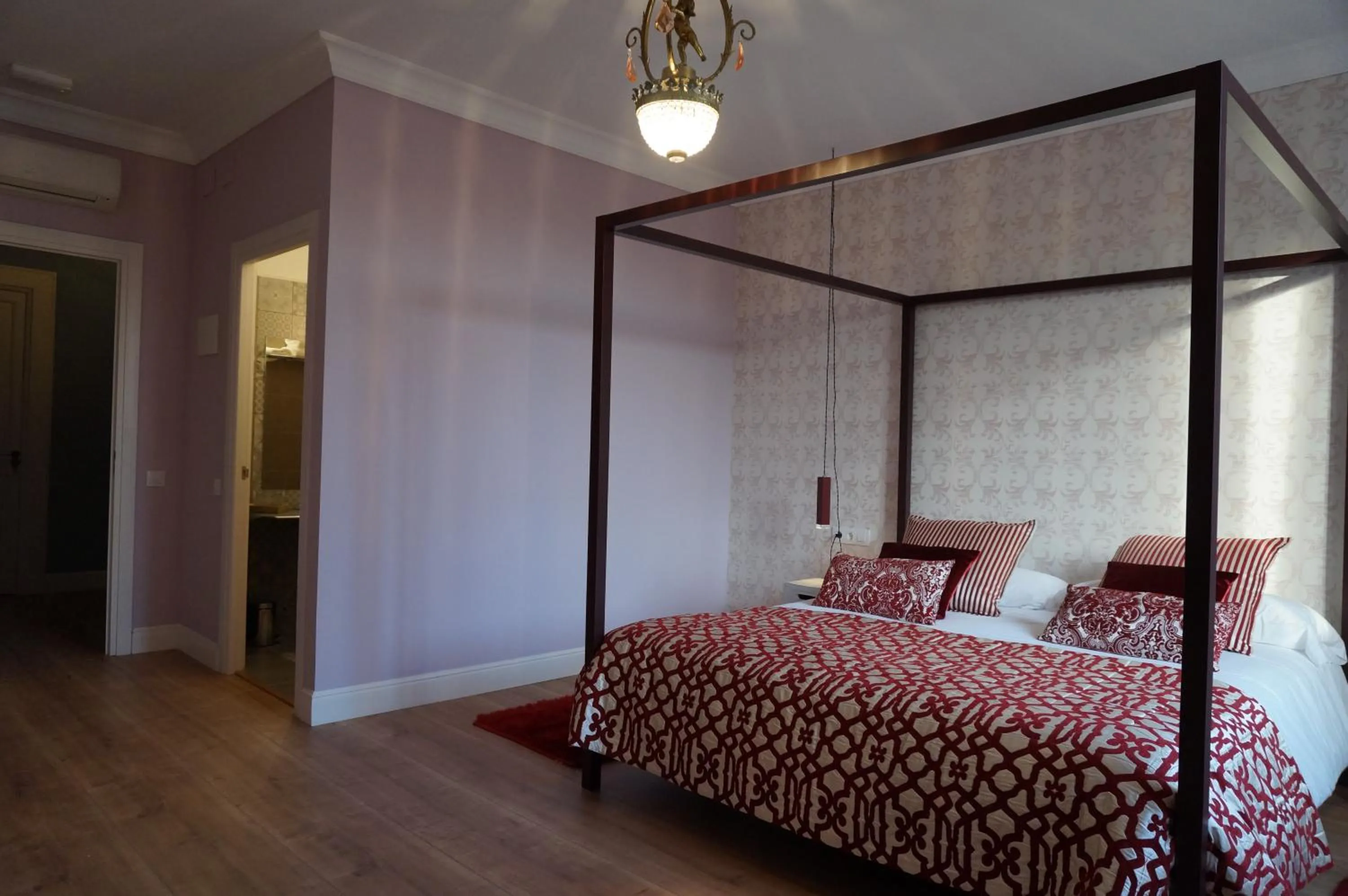 Bed in Hotel Can Ribalta