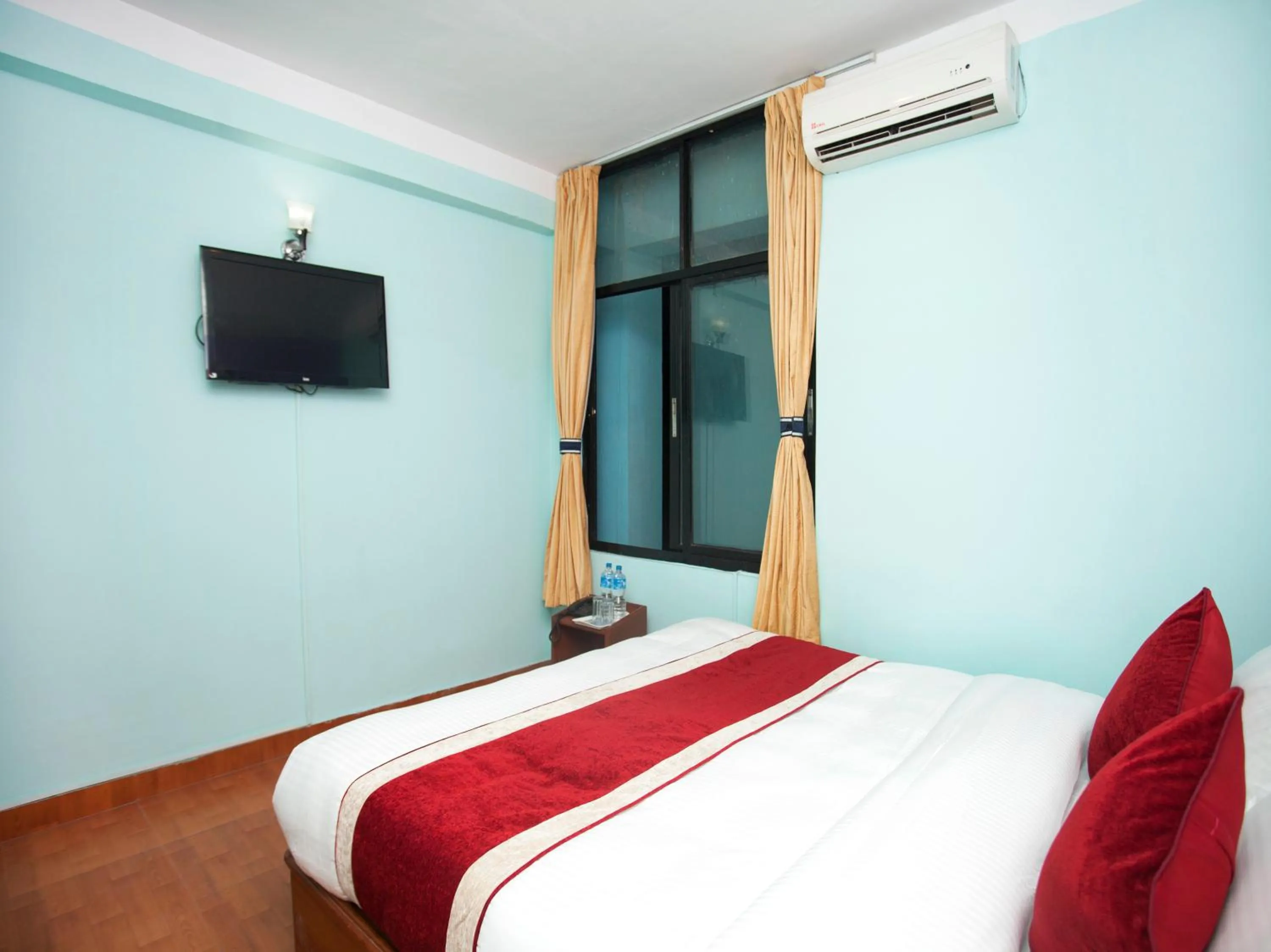 Bedroom in Allied Hotel