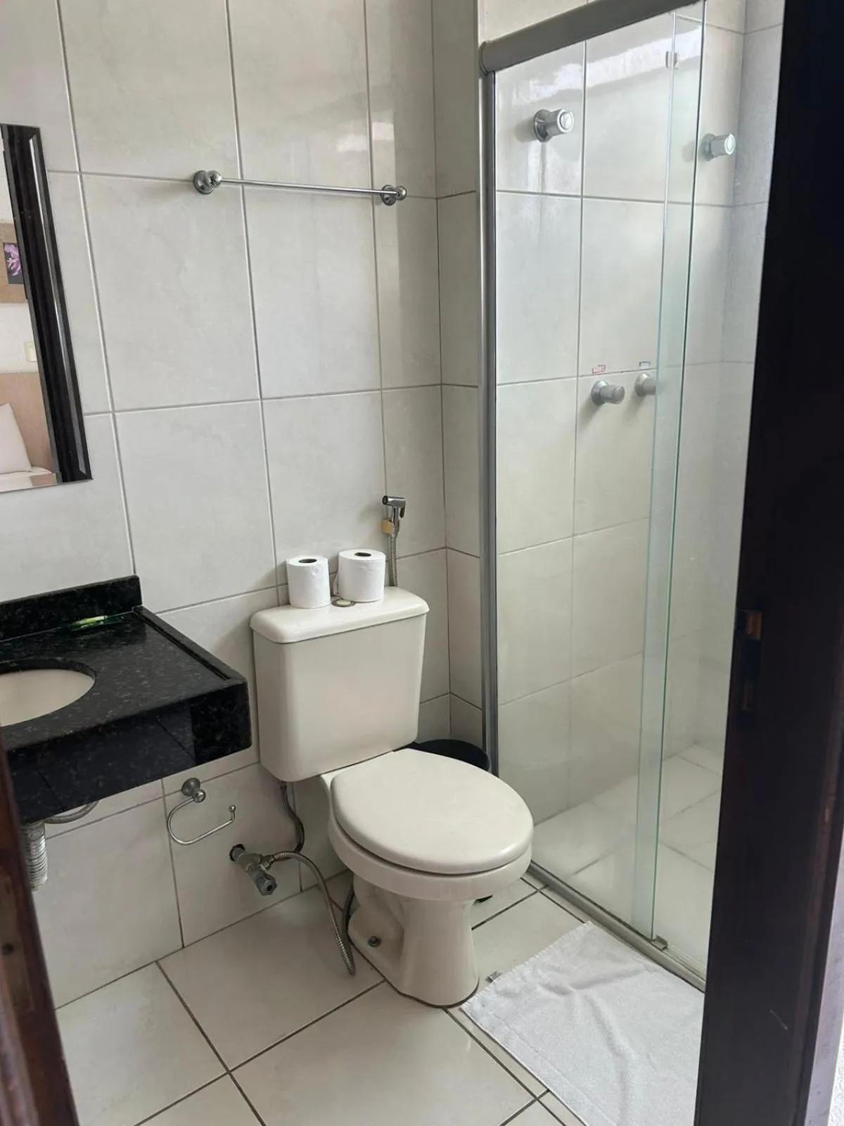 Bathroom in Argentin Palace Hotel