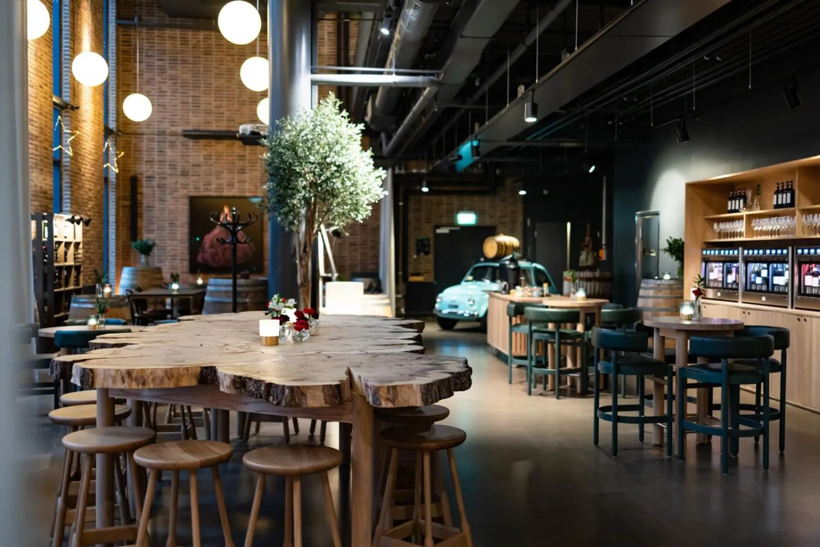 Lounge or bar in The Winery Hotel, WorldHotels Crafted