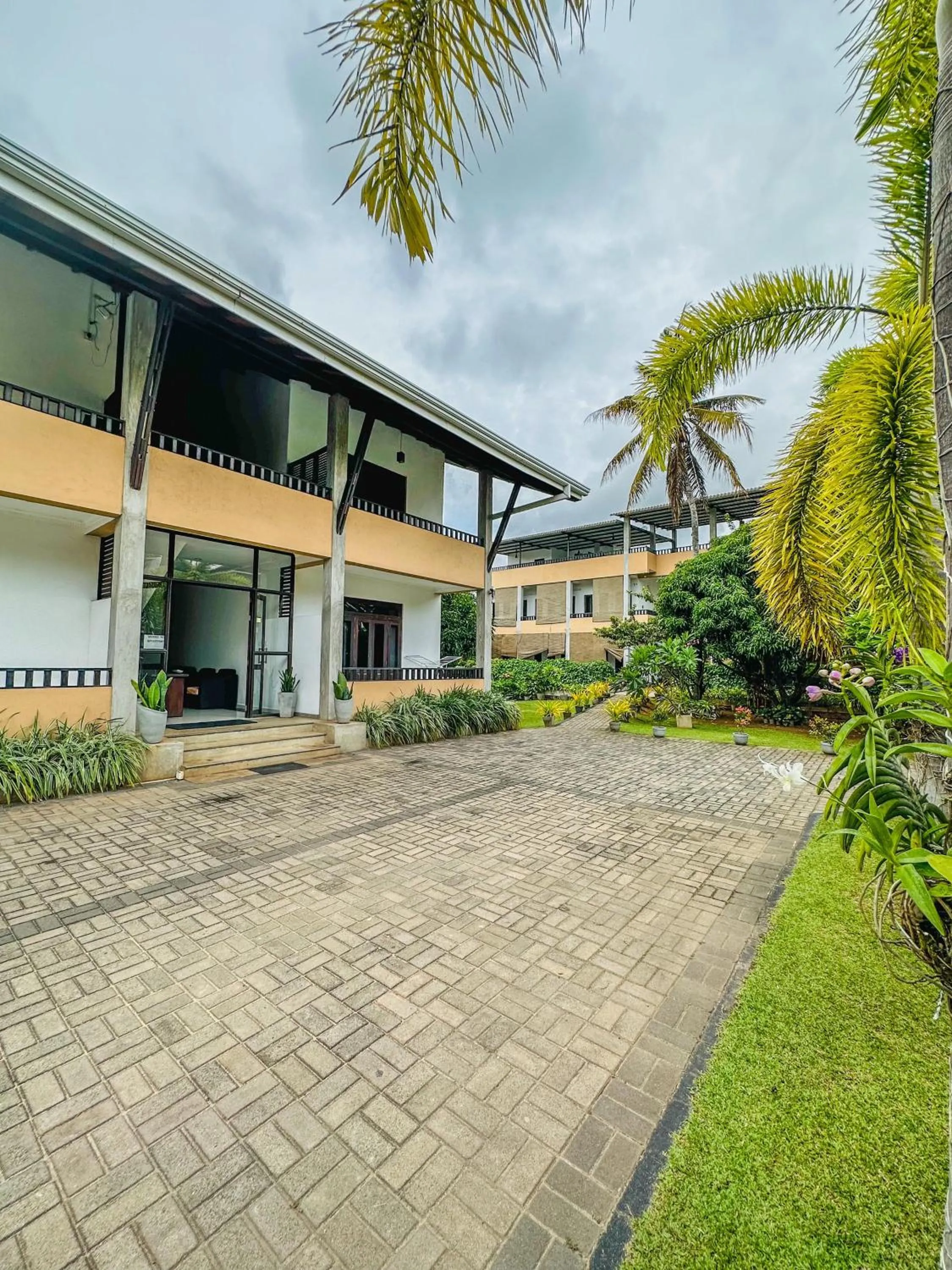 Property building in Sunrise Palace Negombo