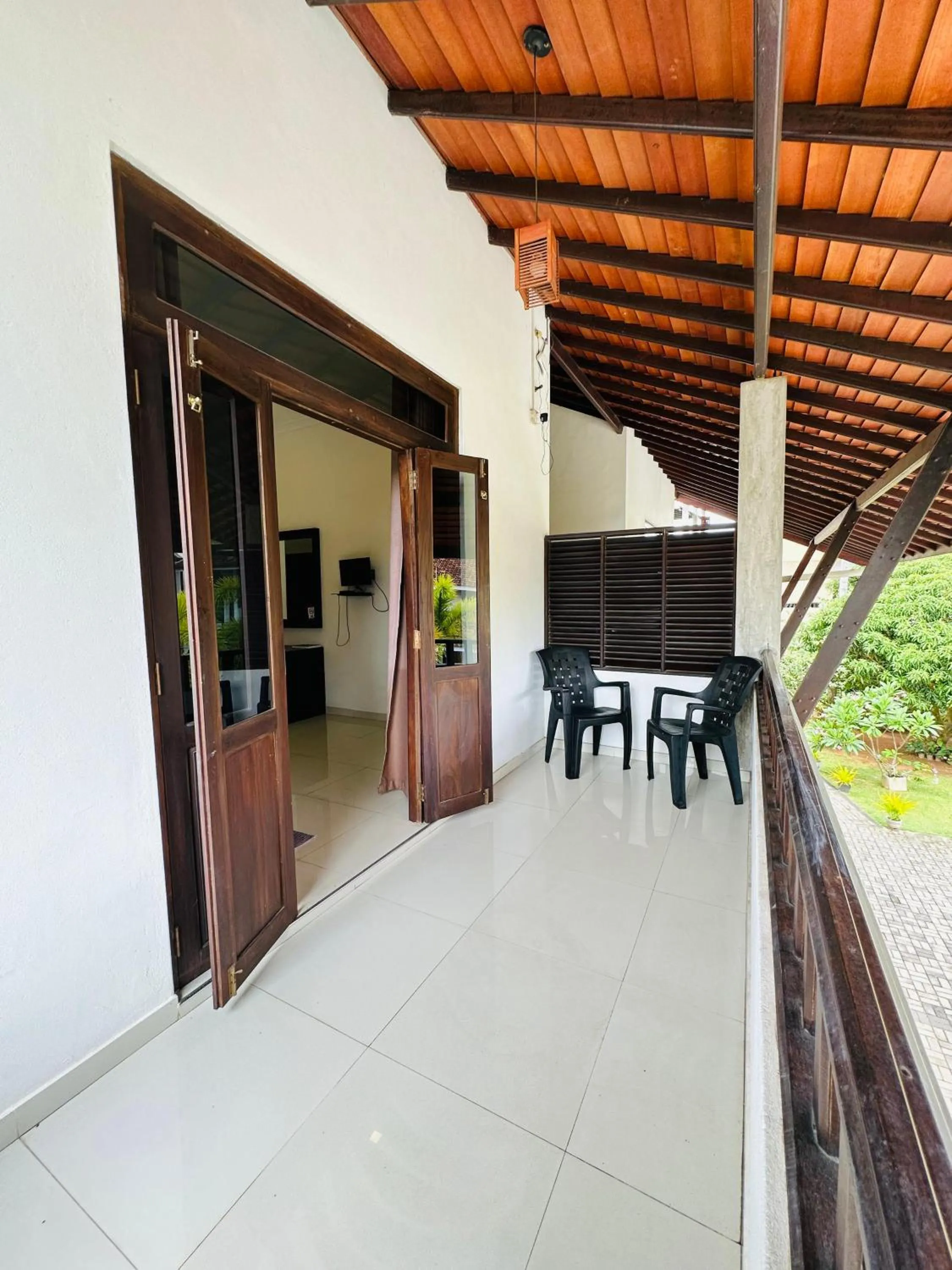Patio in Sunrise Palace Negombo
