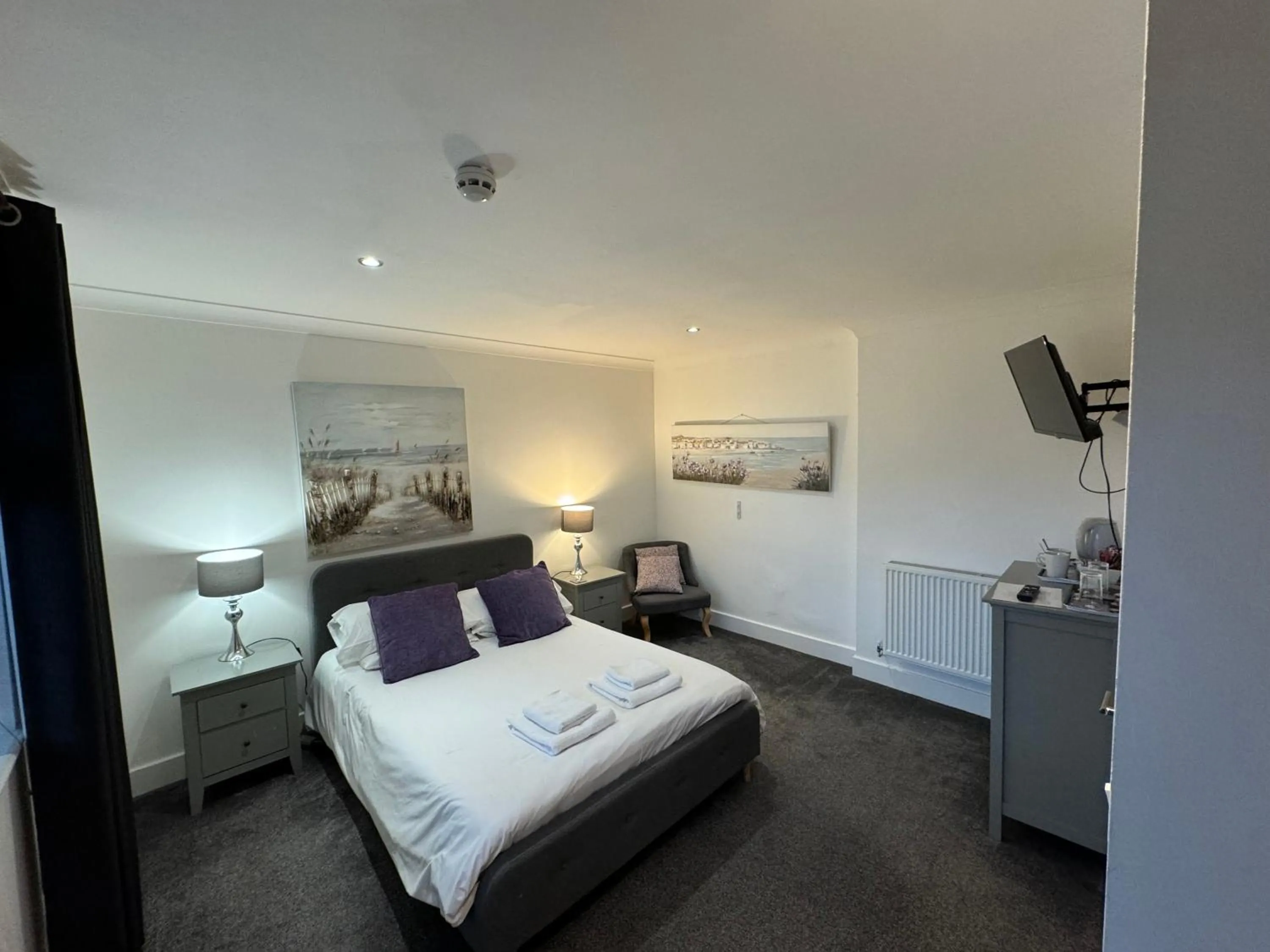 Bed in The Waves B&B