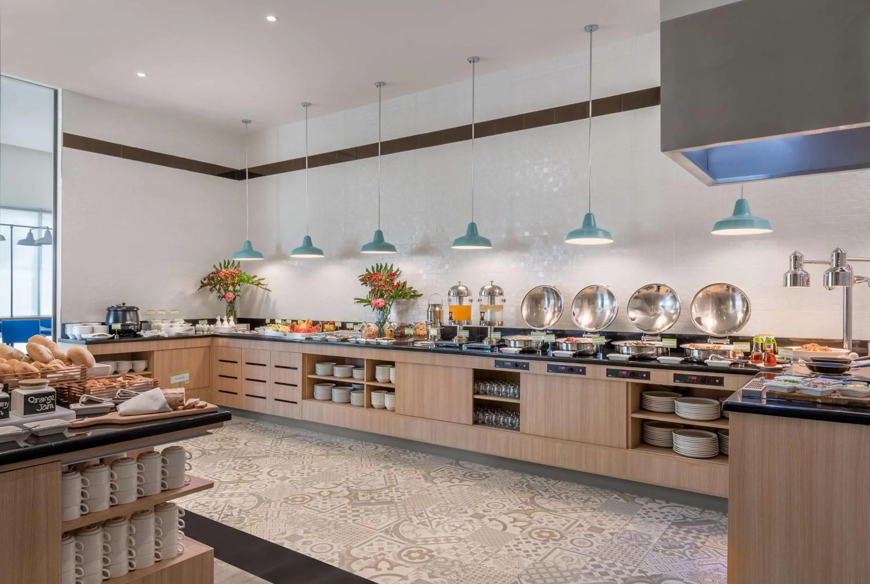 Breakfast in Park Inn By Radisson Clark