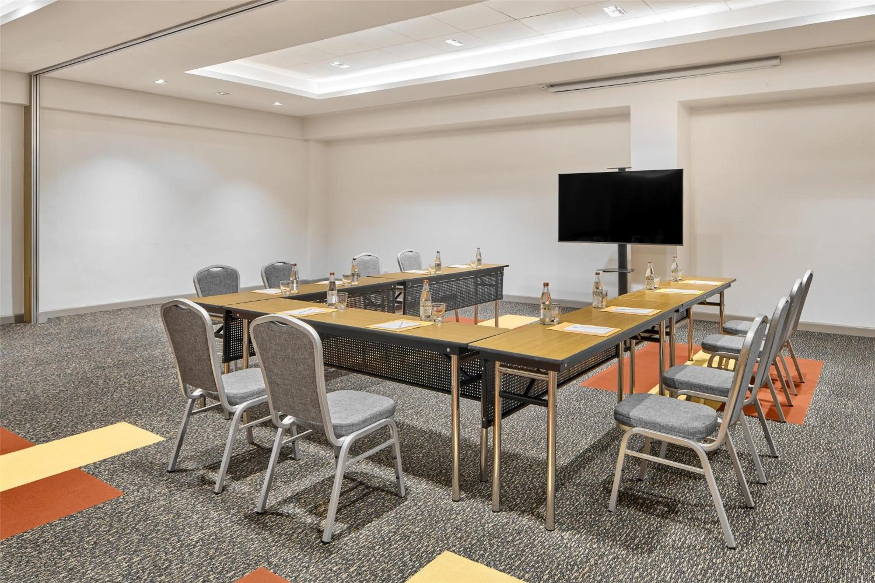 Meeting/conference room in Park Inn By Radisson Clark