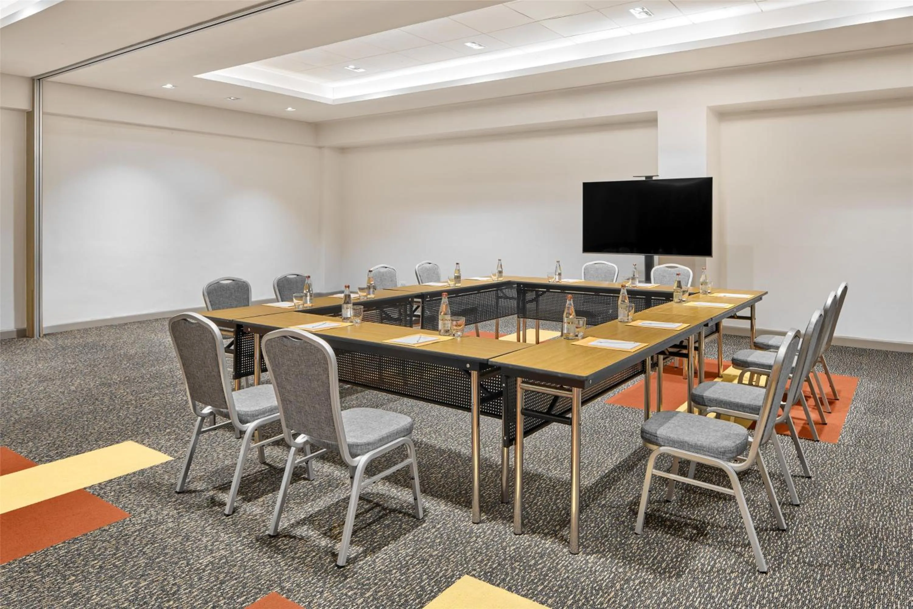 Meeting/conference room in Park Inn By Radisson Clark