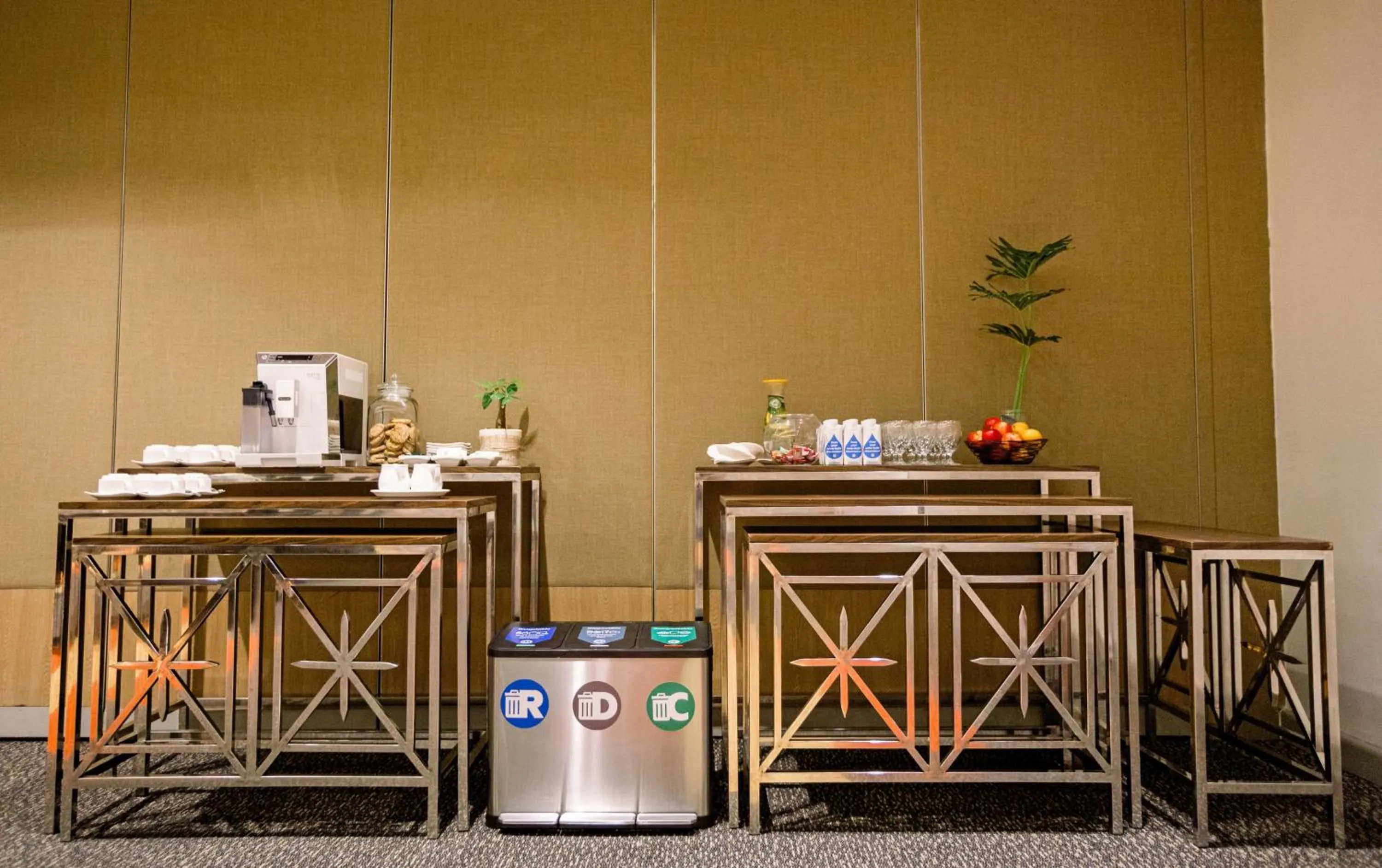 Meeting/conference room in Park Inn By Radisson Clark