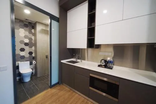 Ceylonz Suites by Mana Mana