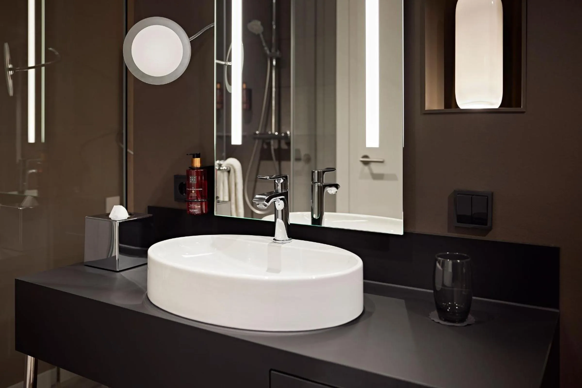 Bathroom in LEGERE HOTEL Bielefeld