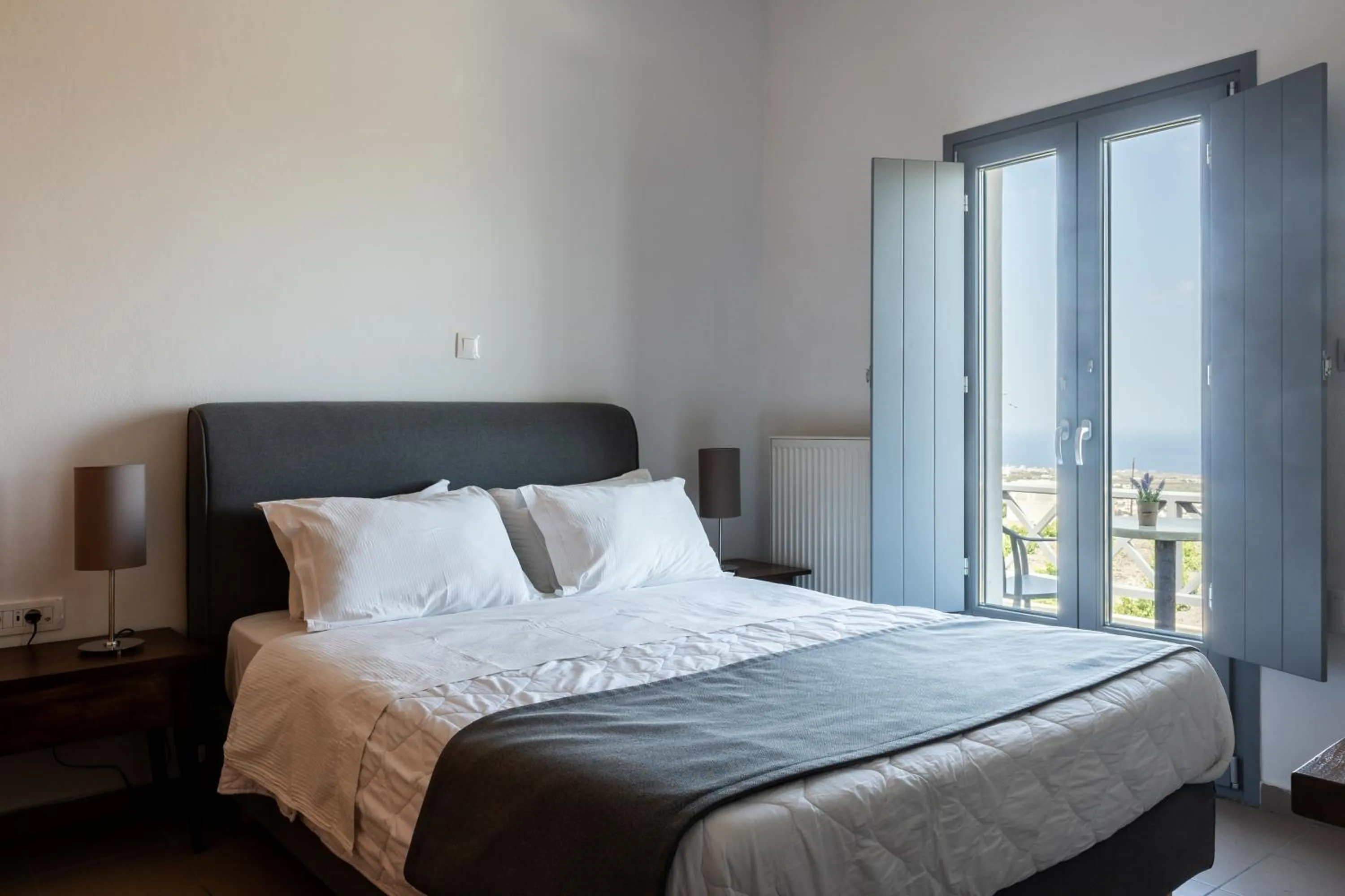 Bed in Ampelos Executive Houses