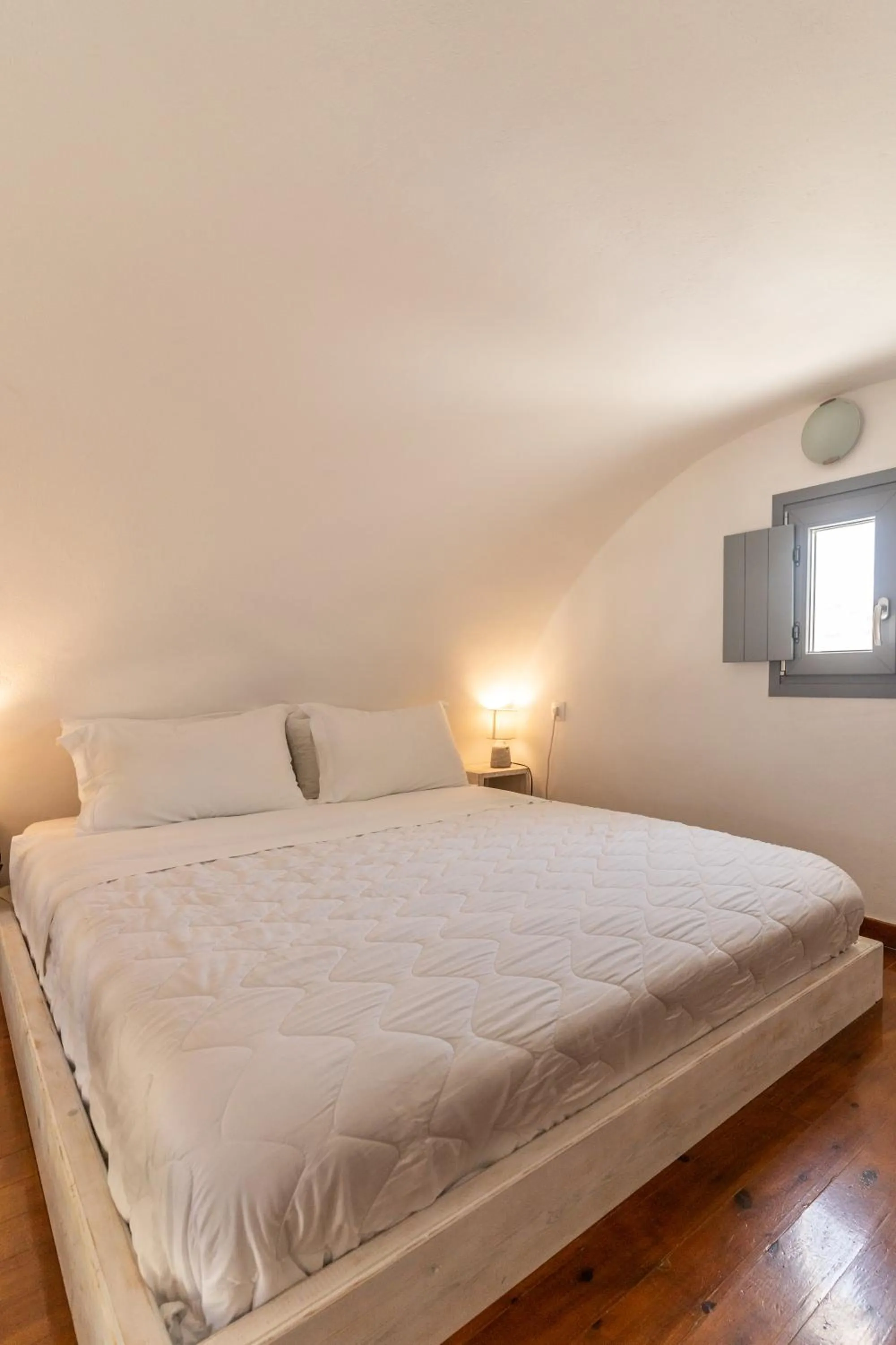 Bed in Ampelos Executive Houses