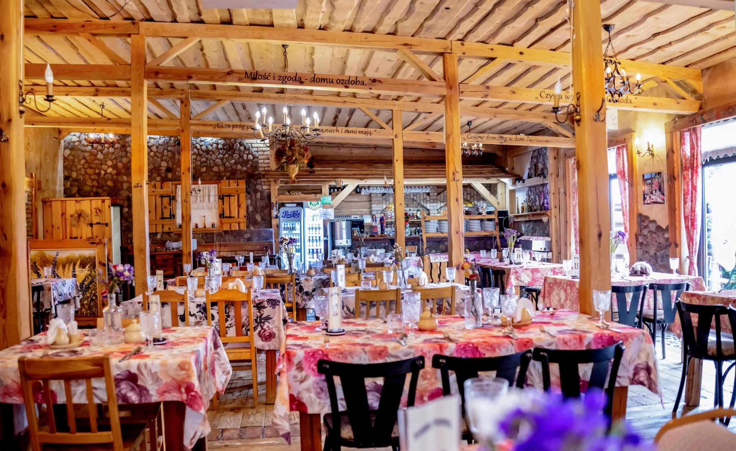 Restaurant/places to eat in Karczma Kujawska