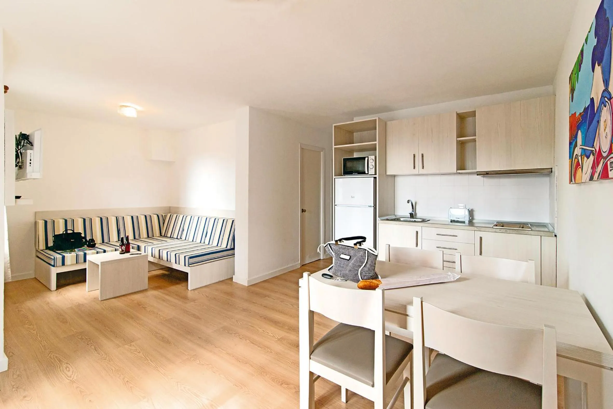 Living room in Apartamentos Cala Blanca