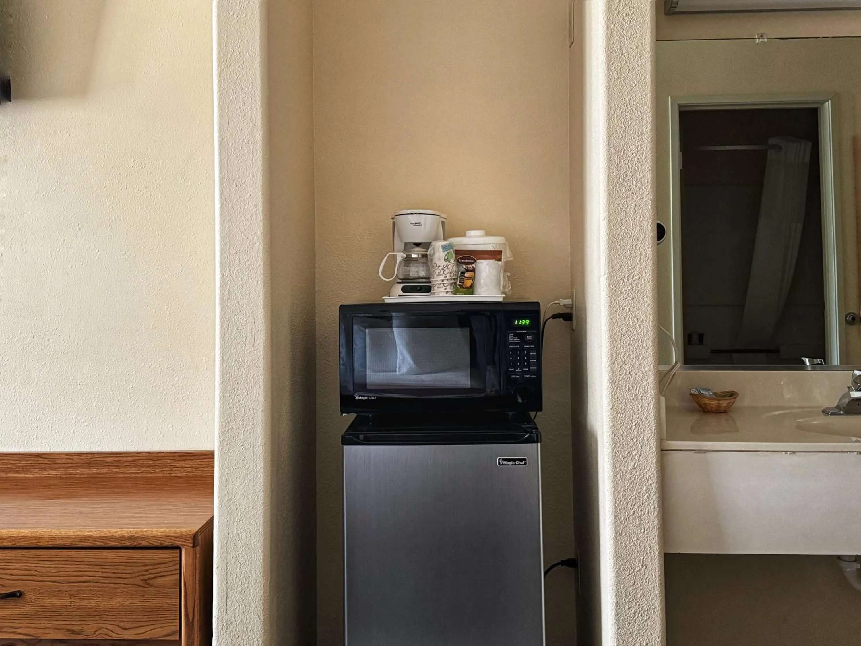 minibar in Stay Wise Inn Cedaredge