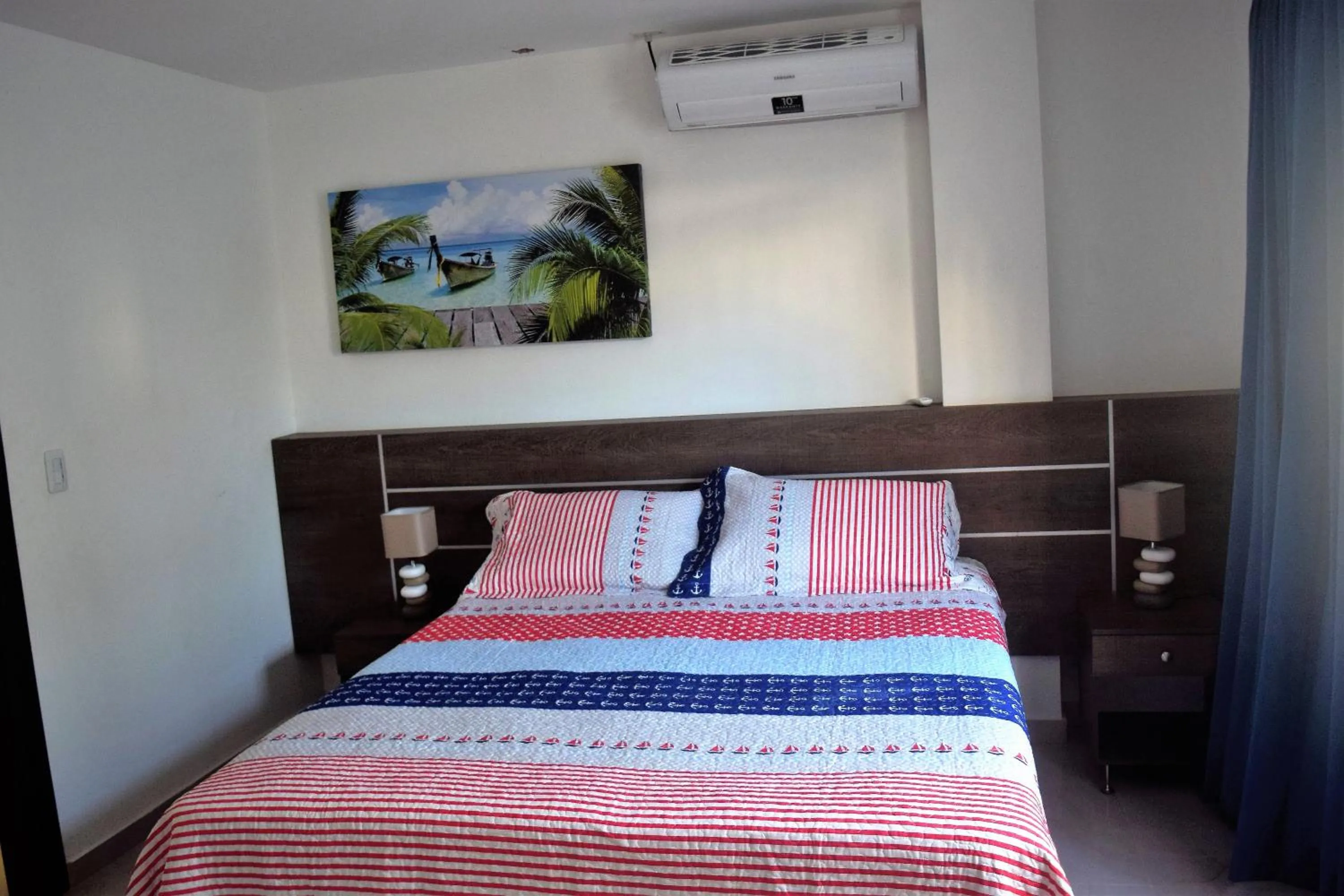 Bed in Sea Colors Apartments