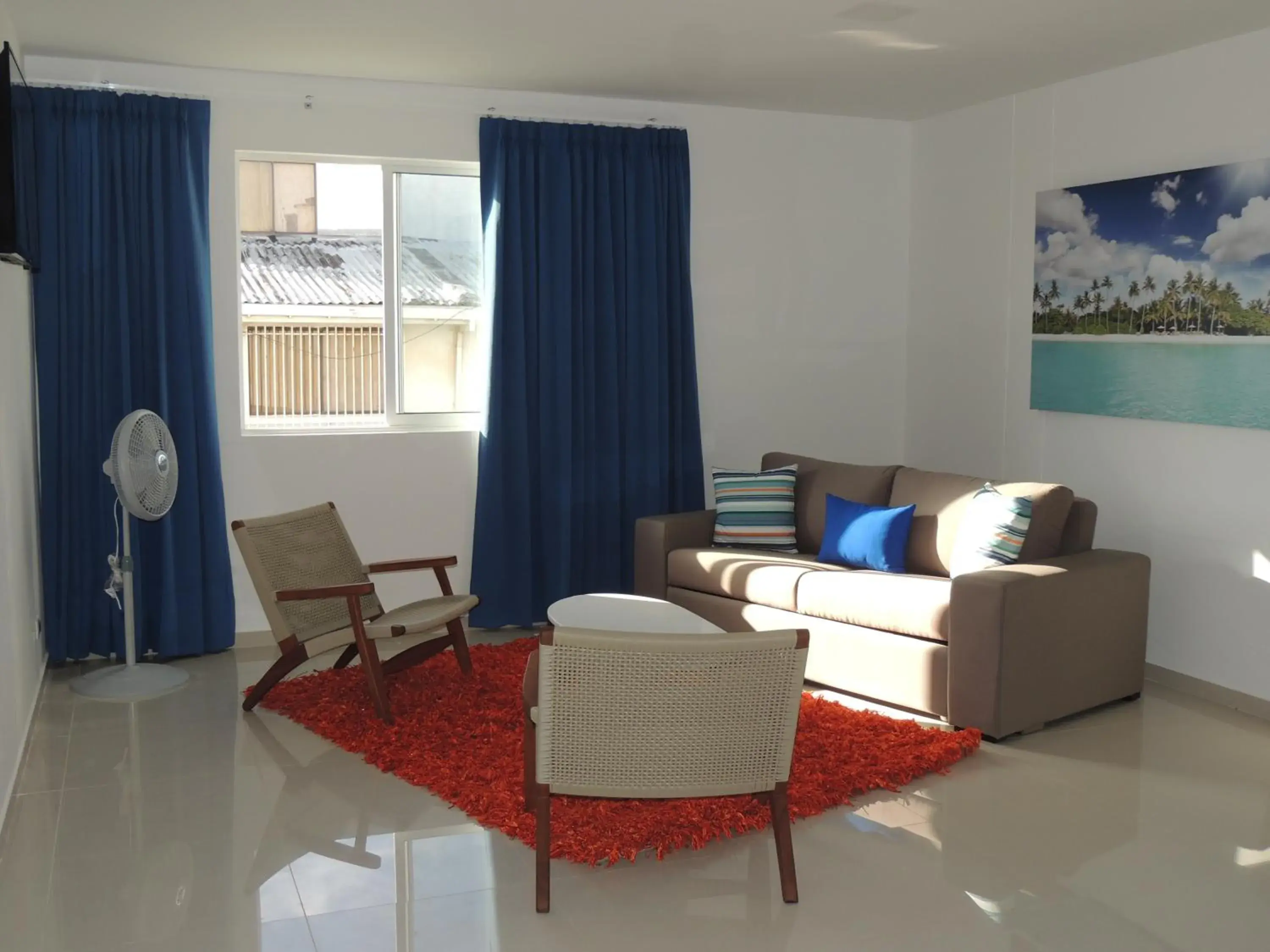 Apartment with Balcony in Sea Colors Apartments Apartment with Balcony in Sea Colors Apartments