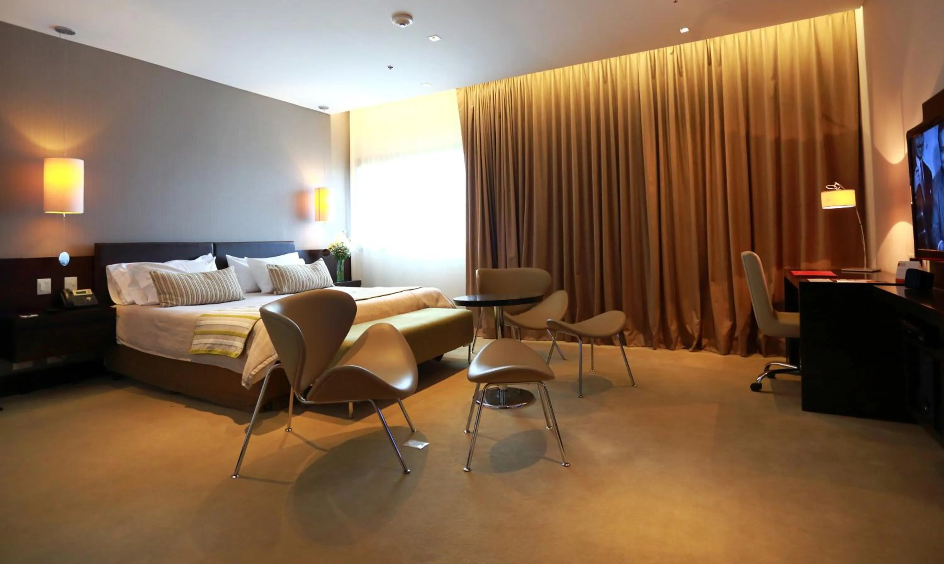 Bedroom, Bed in Hotel y Casino Del Río - General Roca