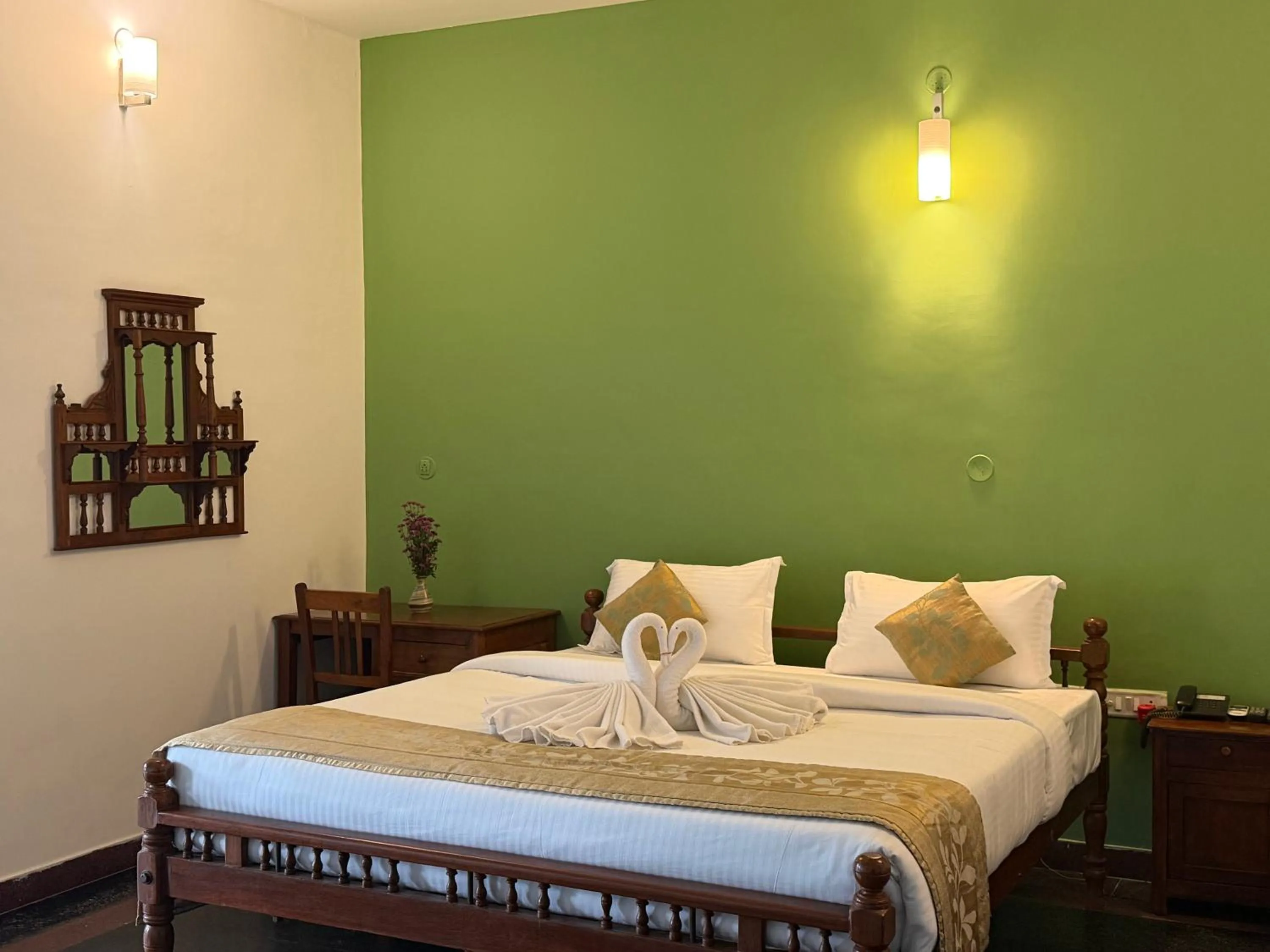Bedroom, Bed in Hotel Bon Sejour
