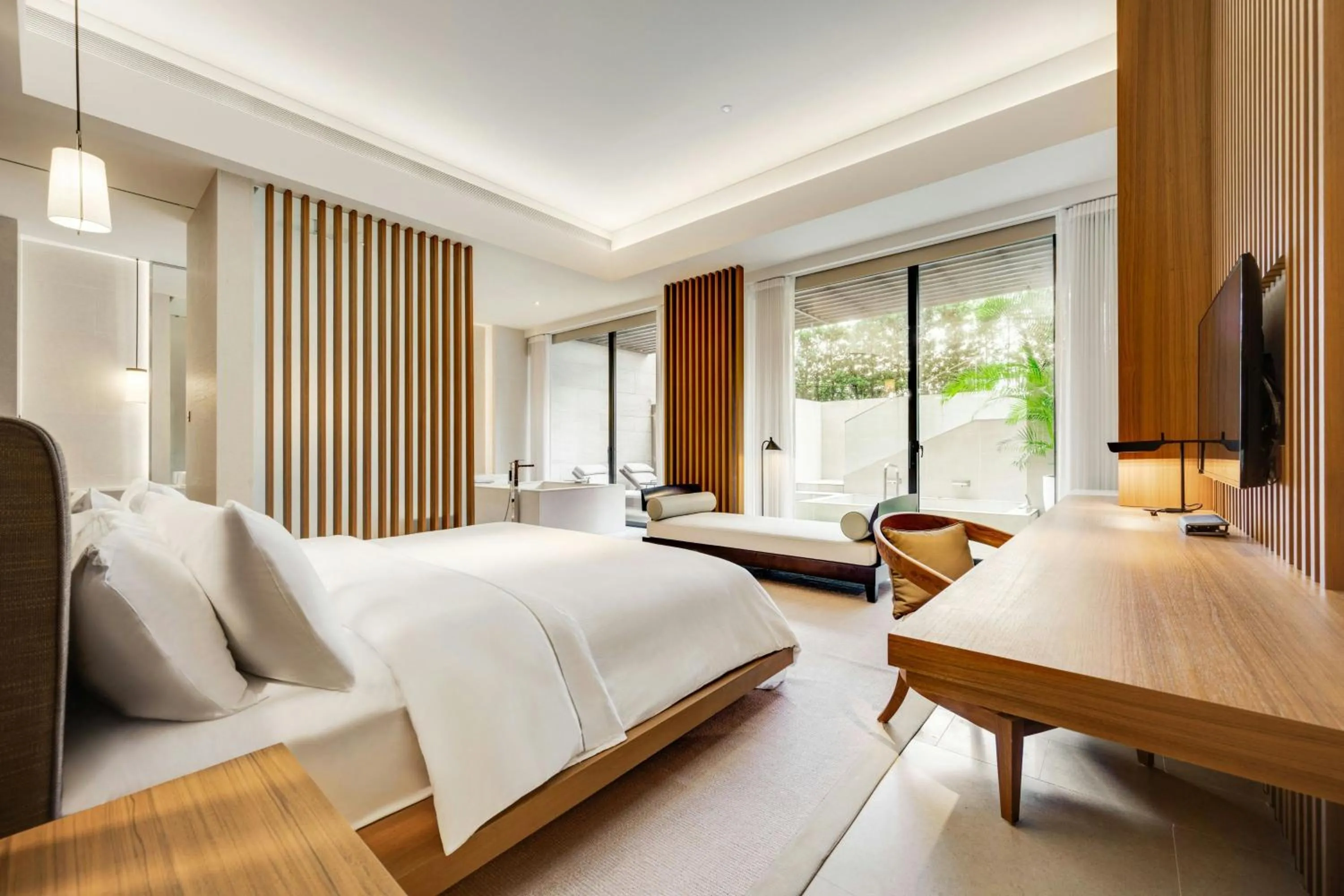 Photo of the whole room, Bed in The Westin Tashee Resort, Taoyuan