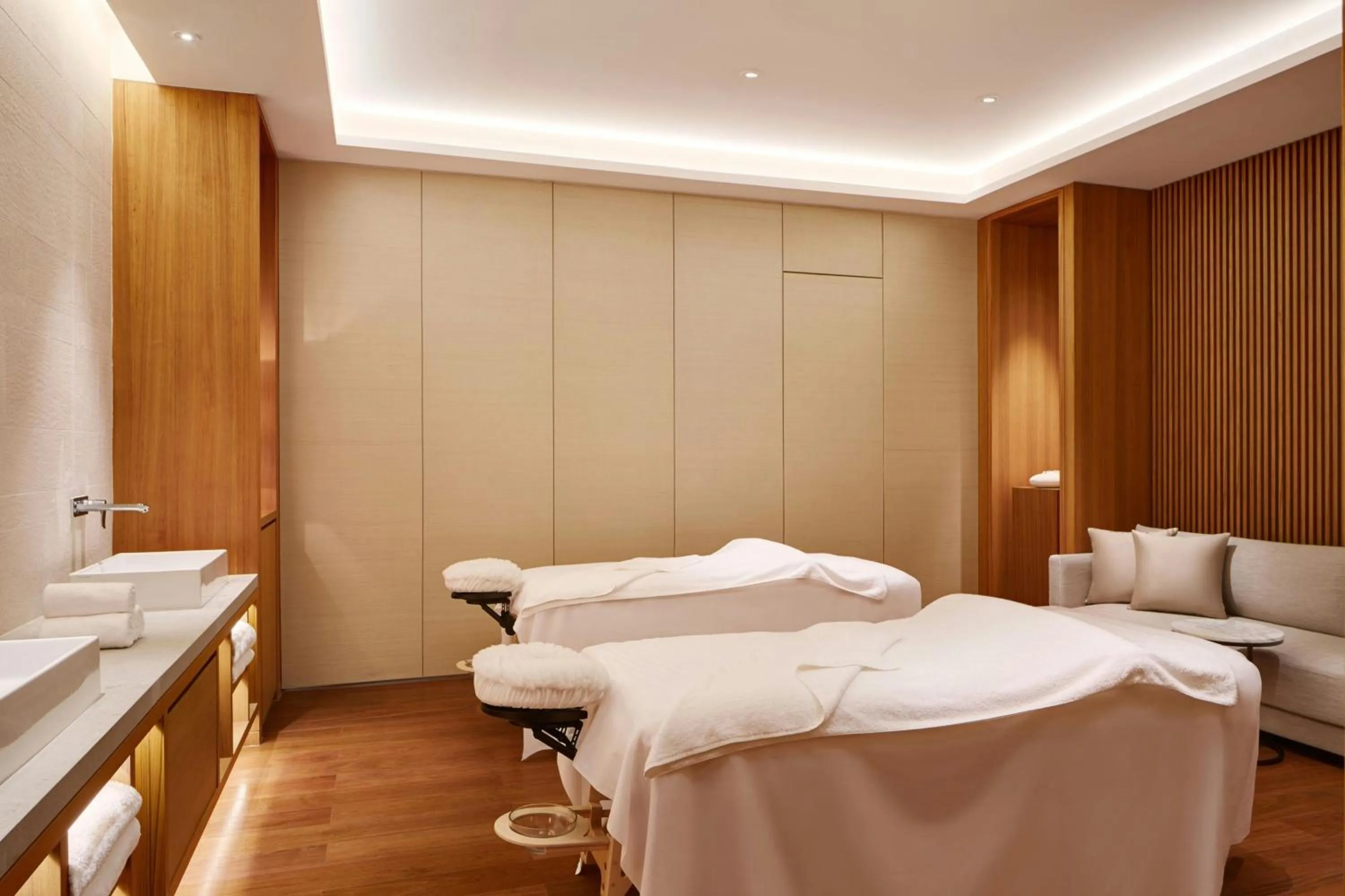 Spa and wellness centre/facilities, Bed in The Westin Tashee Resort, Taoyuan