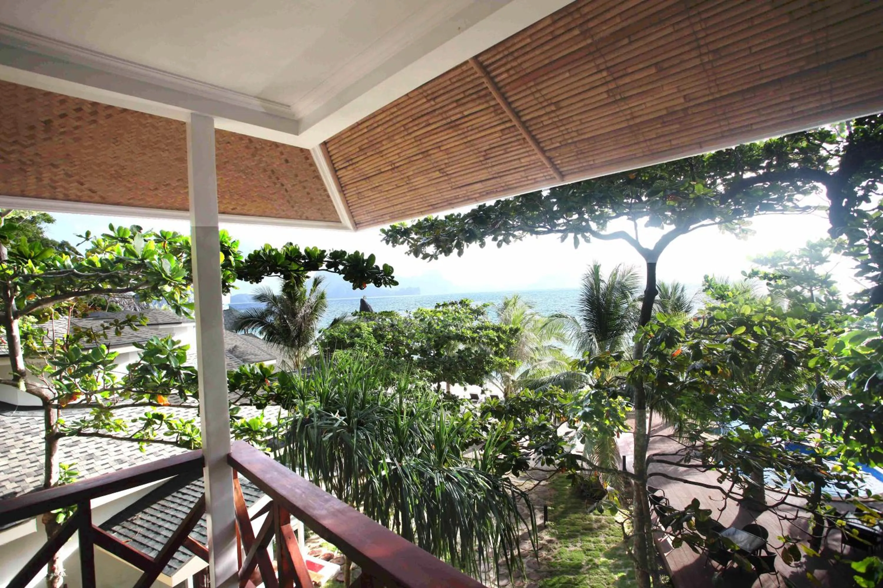 Balcony/Terrace in Matinloc Island Resort