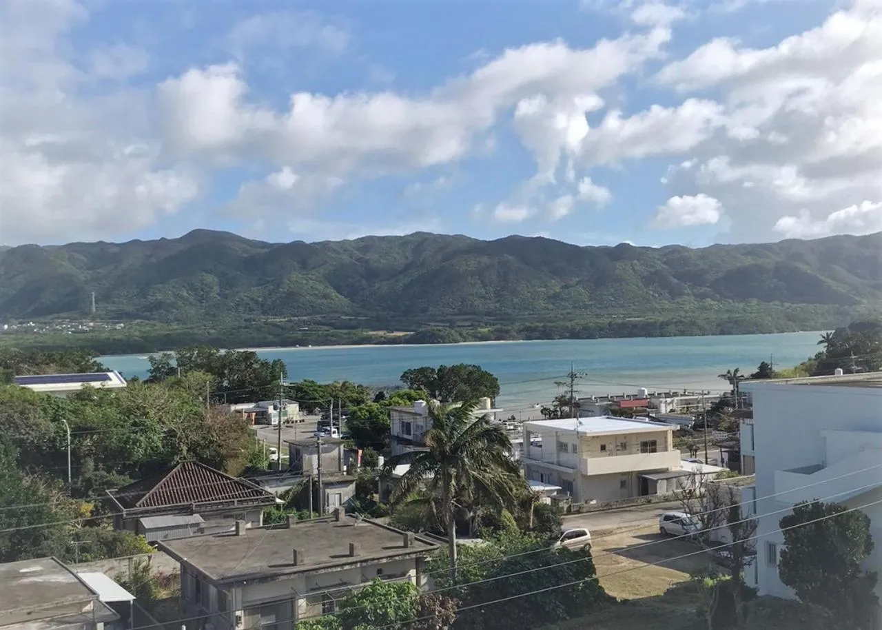 Sea view in Lulaliya