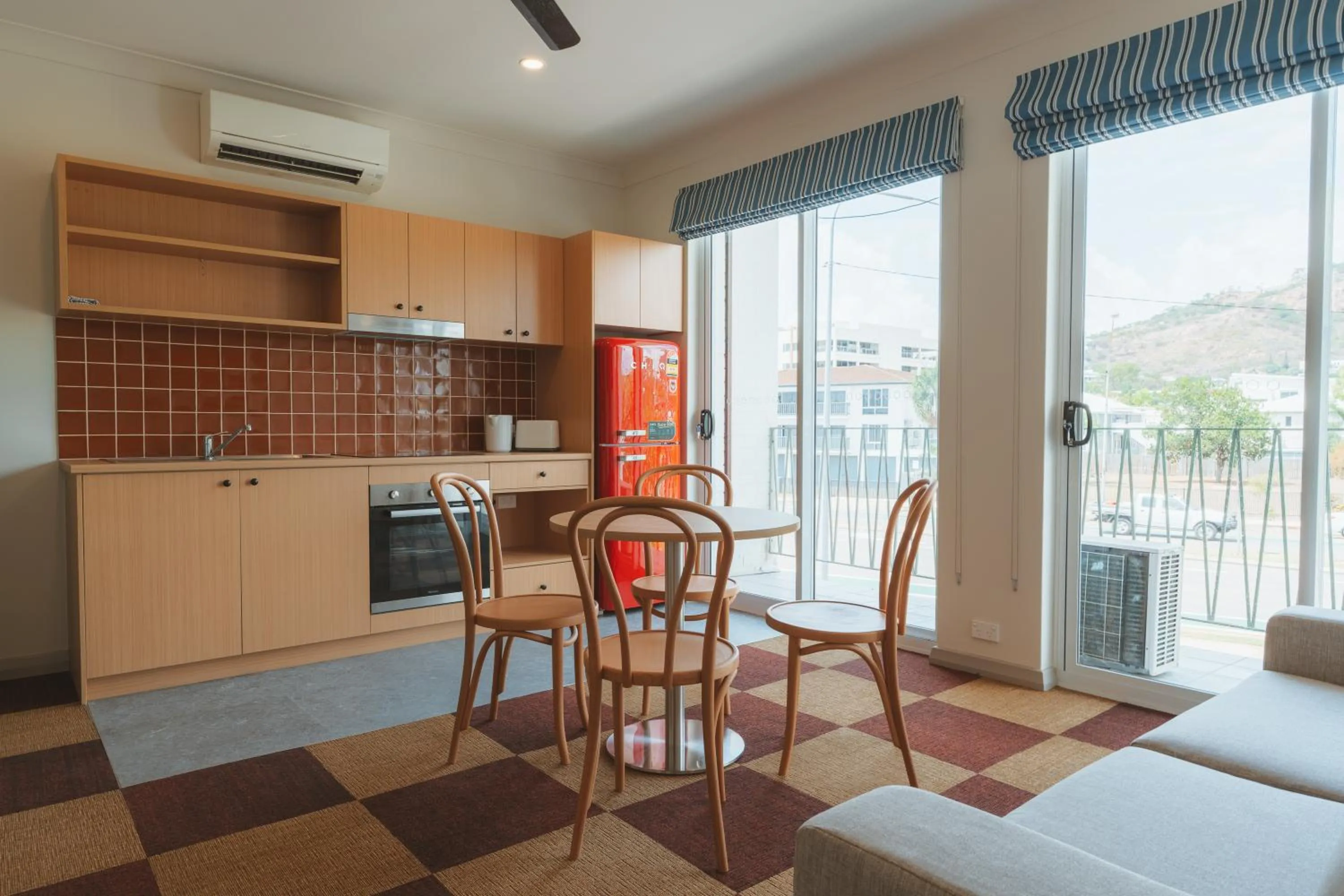 Kitchen or kitchenette in Hotel Allen