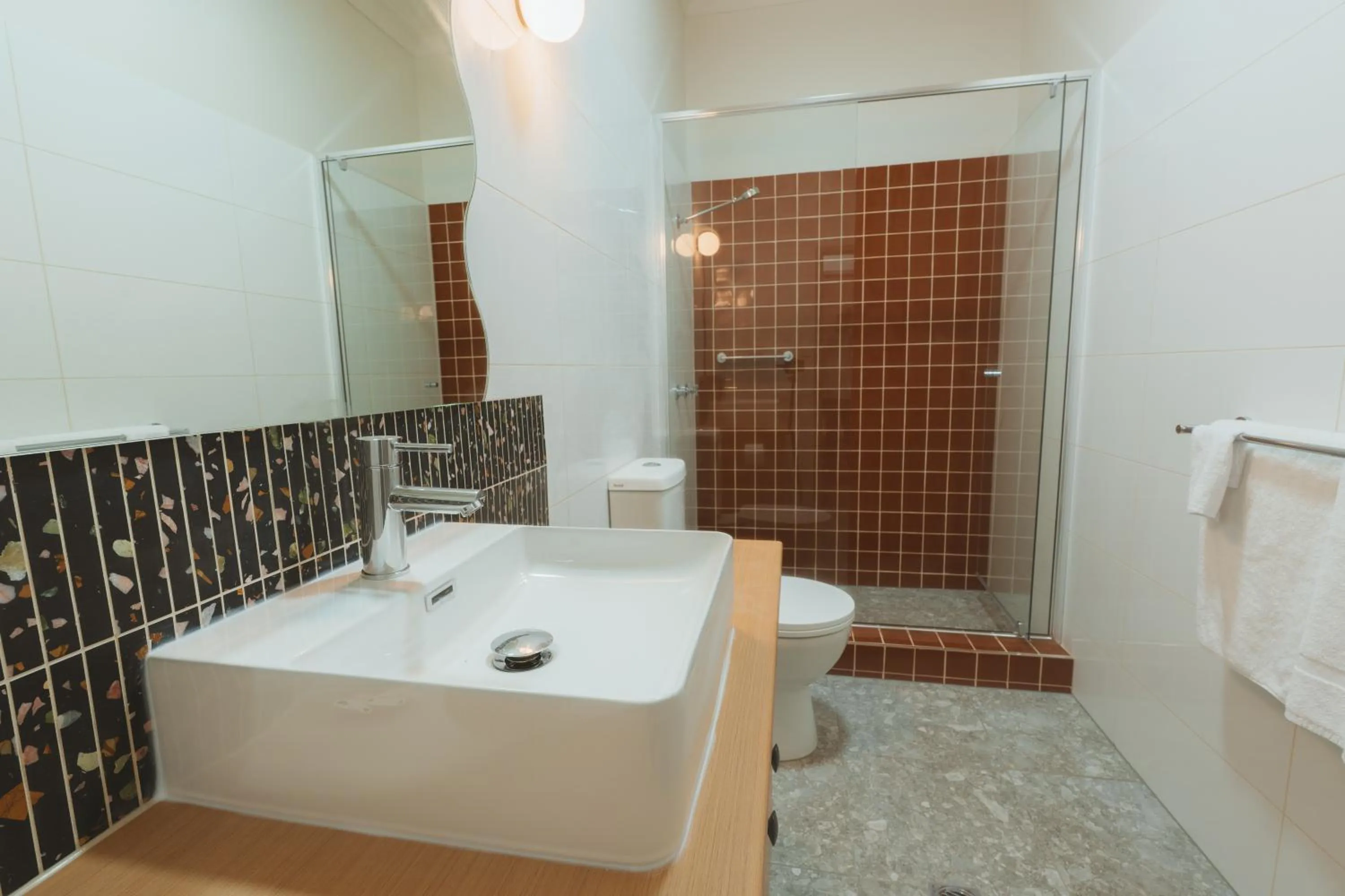 Bathroom in Hotel Allen