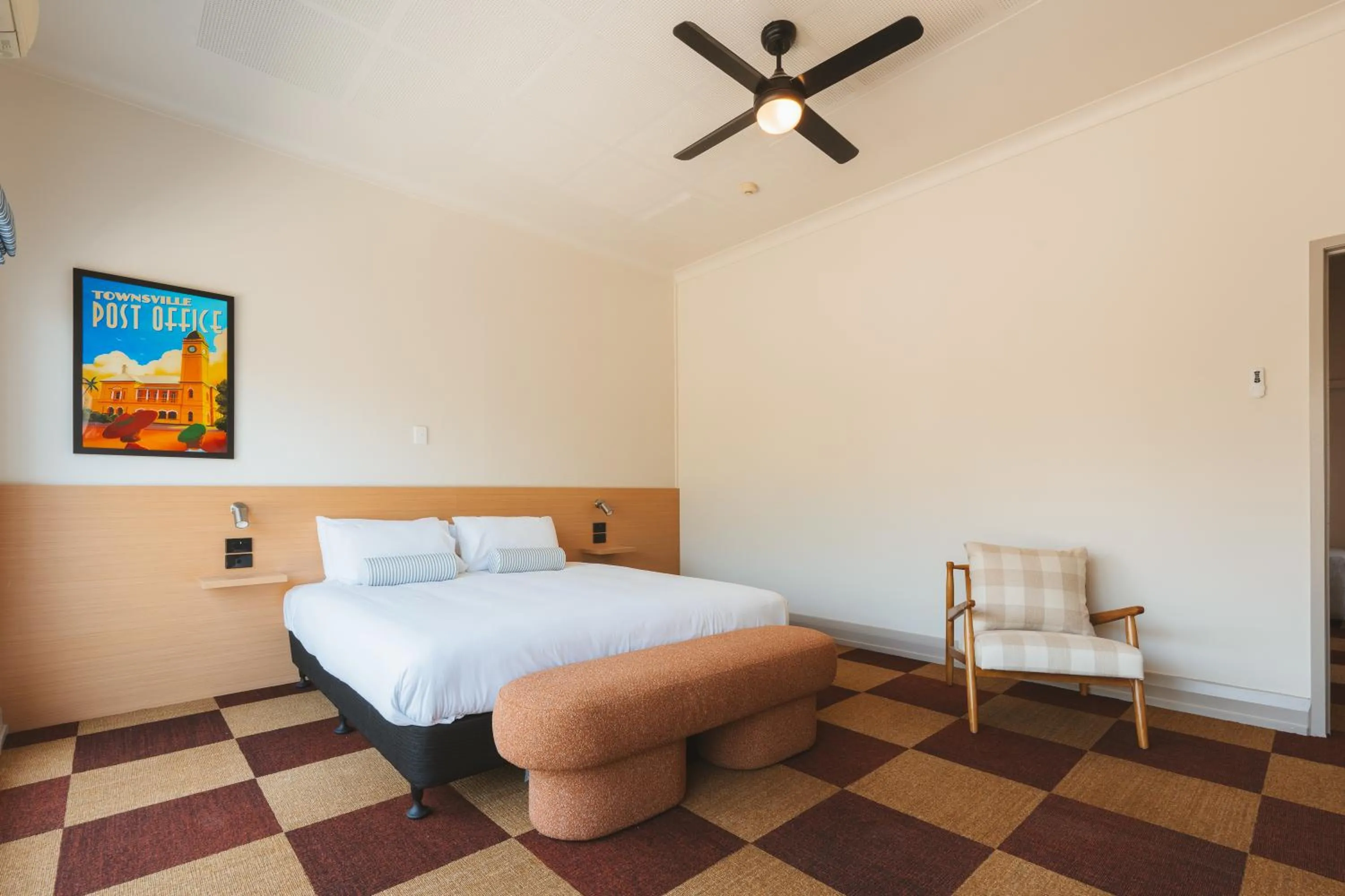 Bedroom, Bed in Hotel Allen