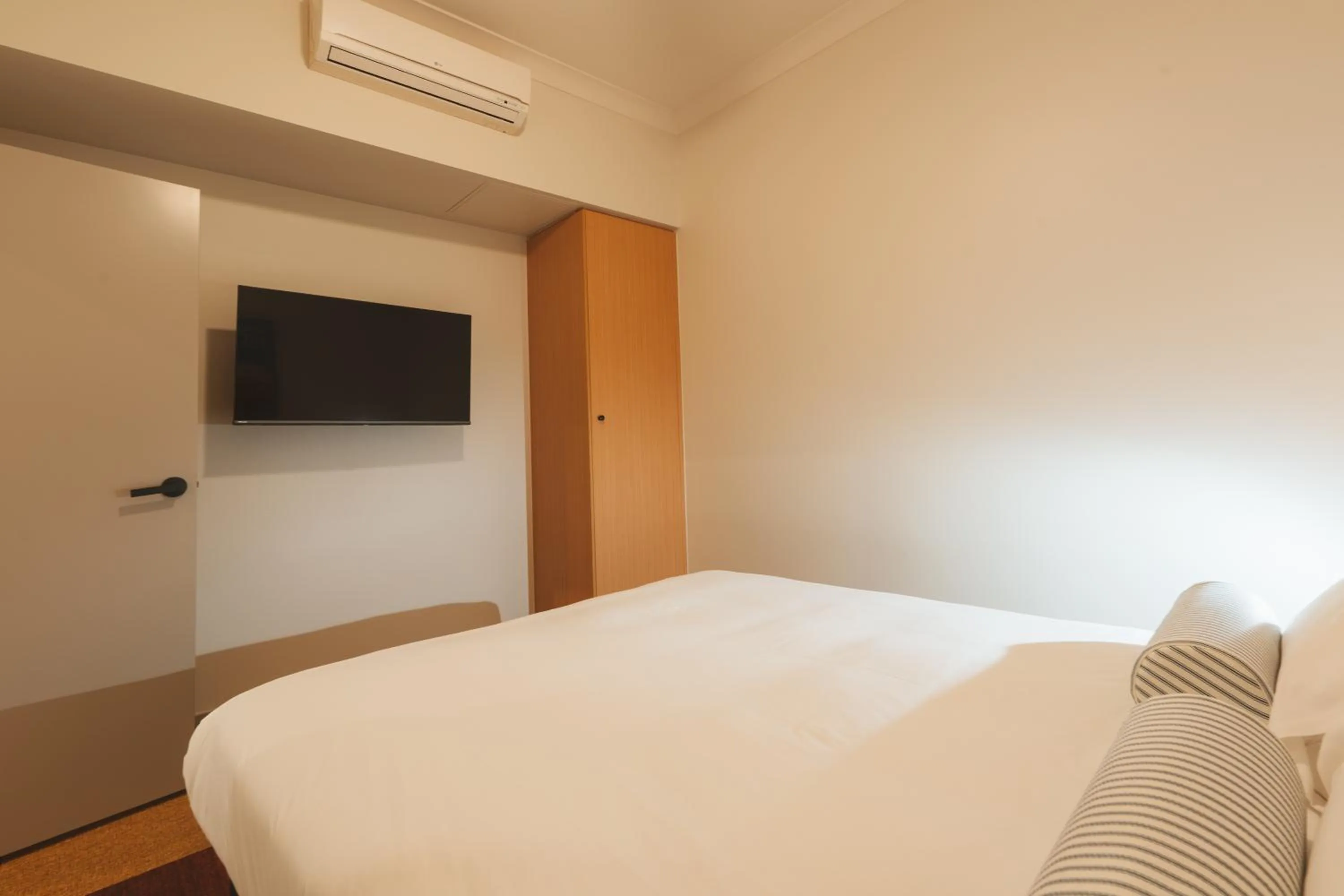 Bedroom, Bed in Hotel Allen