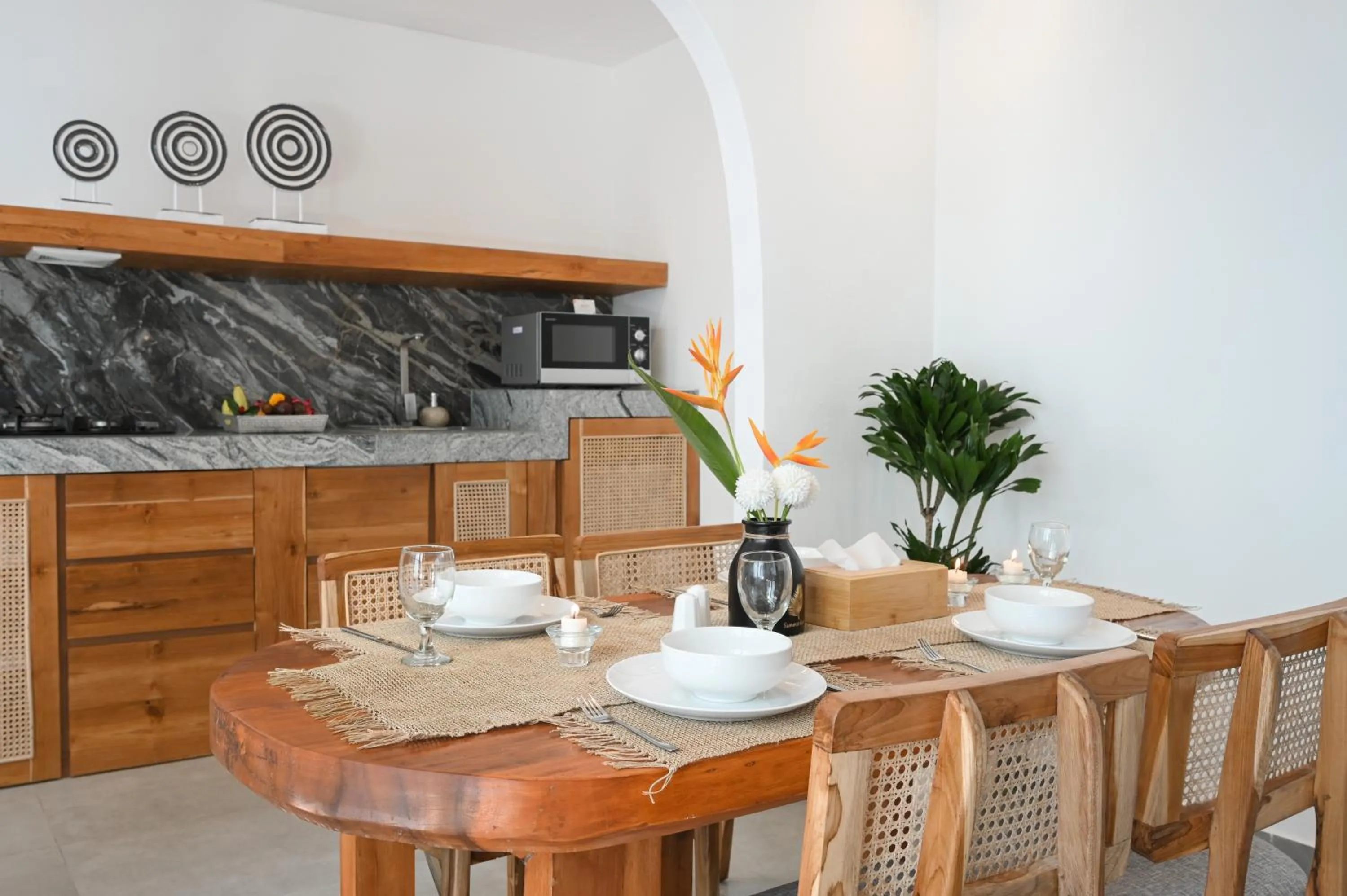 Dining area in The Wina Villa Canggu by The Wina Resorts