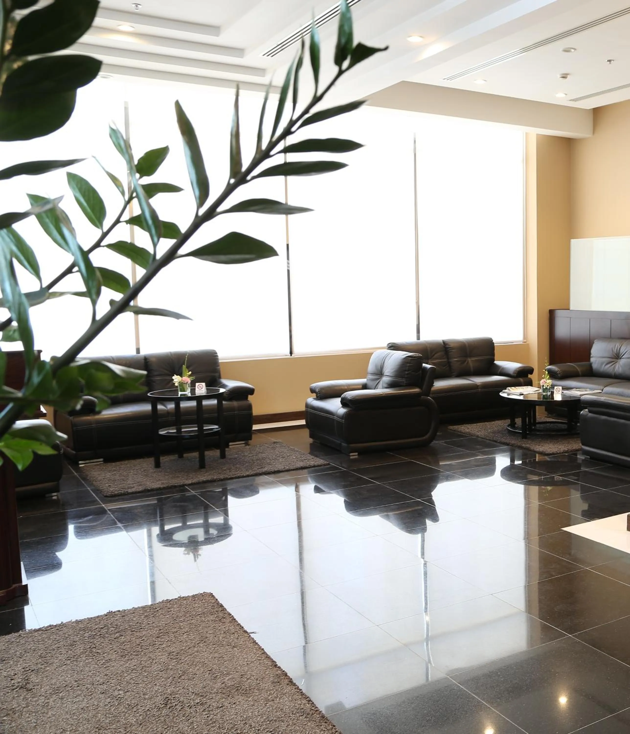Lobby or reception in Belle Tower Apartments