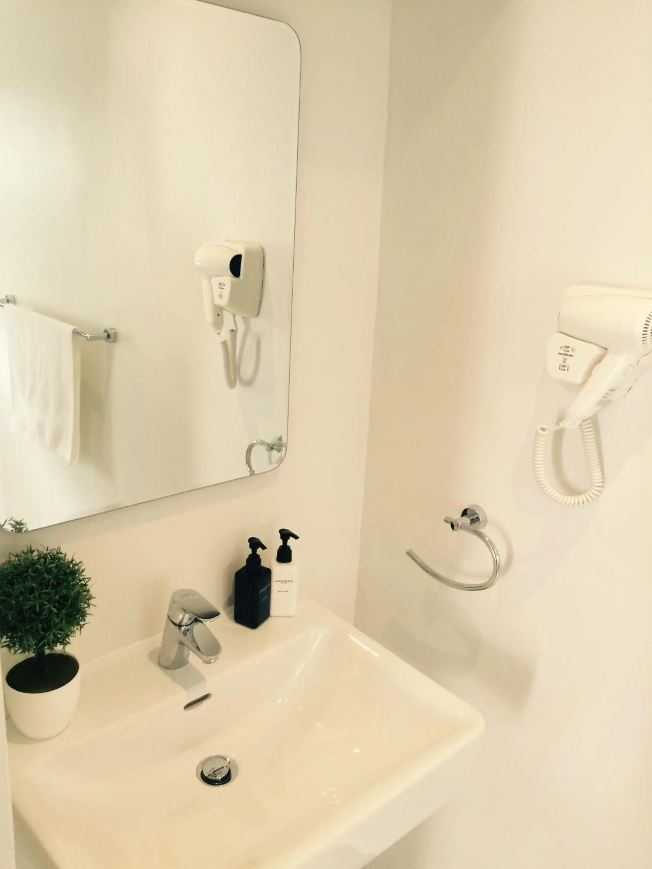 Bathroom in The Milkwood Beach Apartments