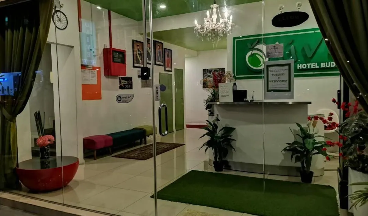 Facade/entrance in Olive Hotel