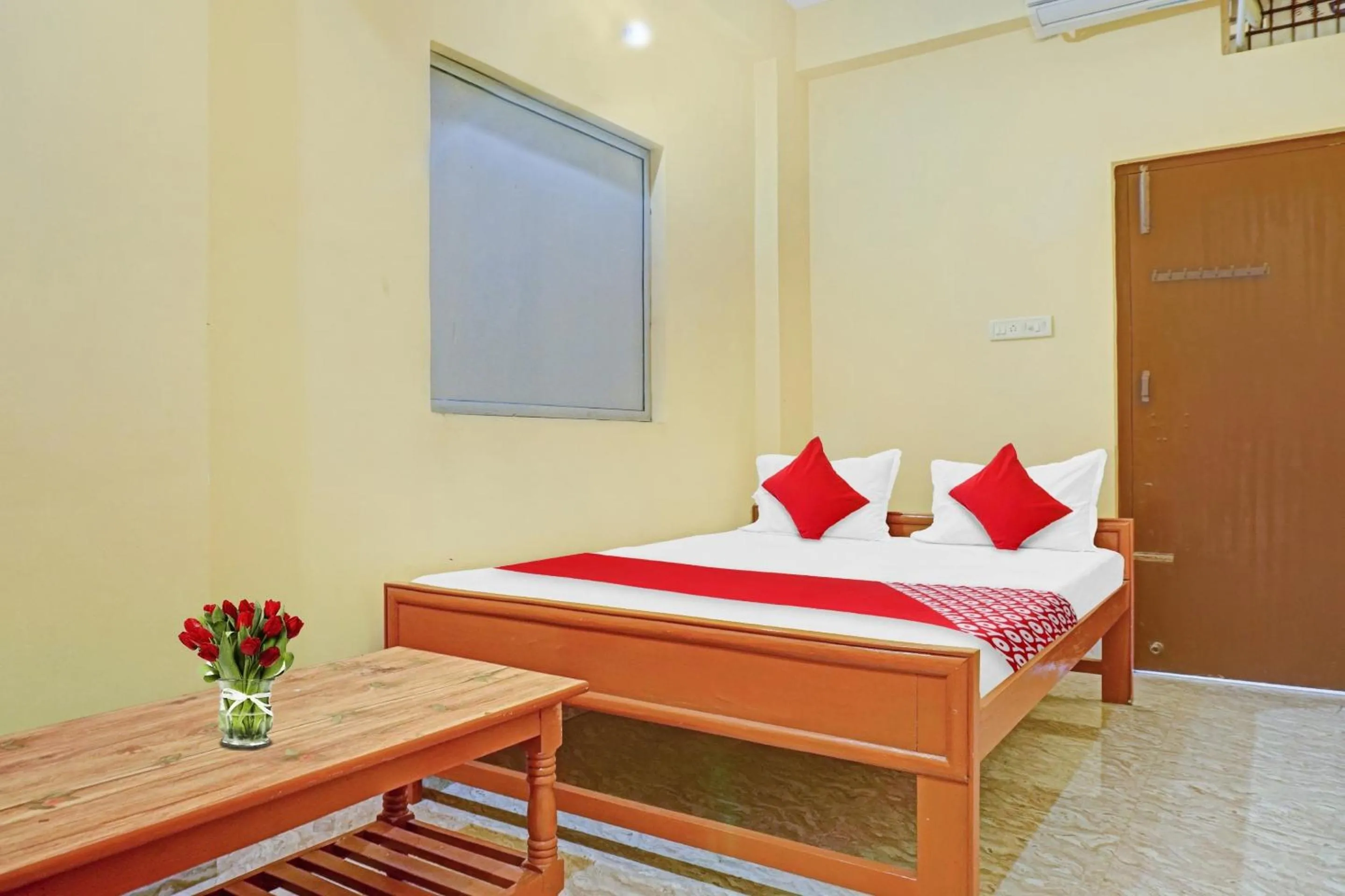 Bedroom, Bed in Hotel O New Rajdhani