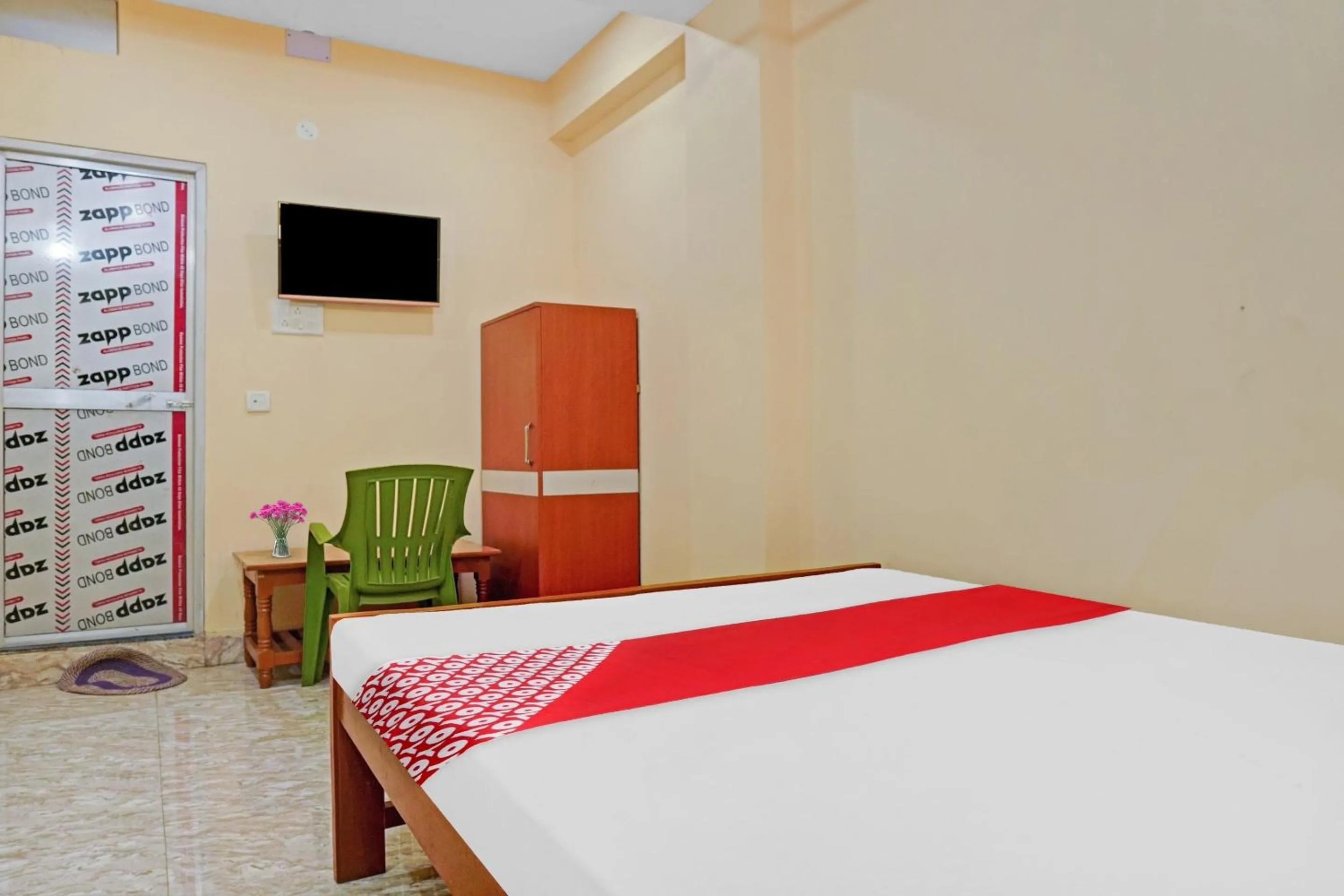 Bedroom, Bed in Hotel O New Rajdhani