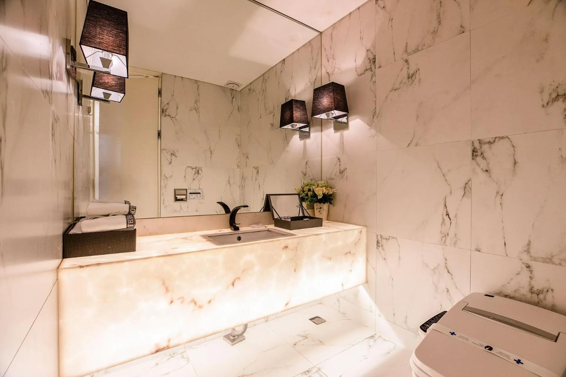 Toilet in Hotel The Designers Cheongnyangni