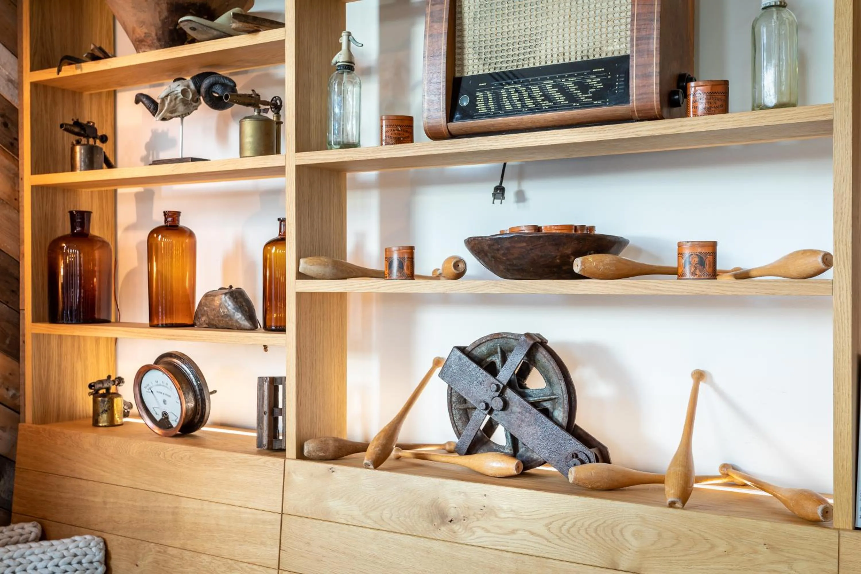 Lounge or bar in Urban Lodge Hotel